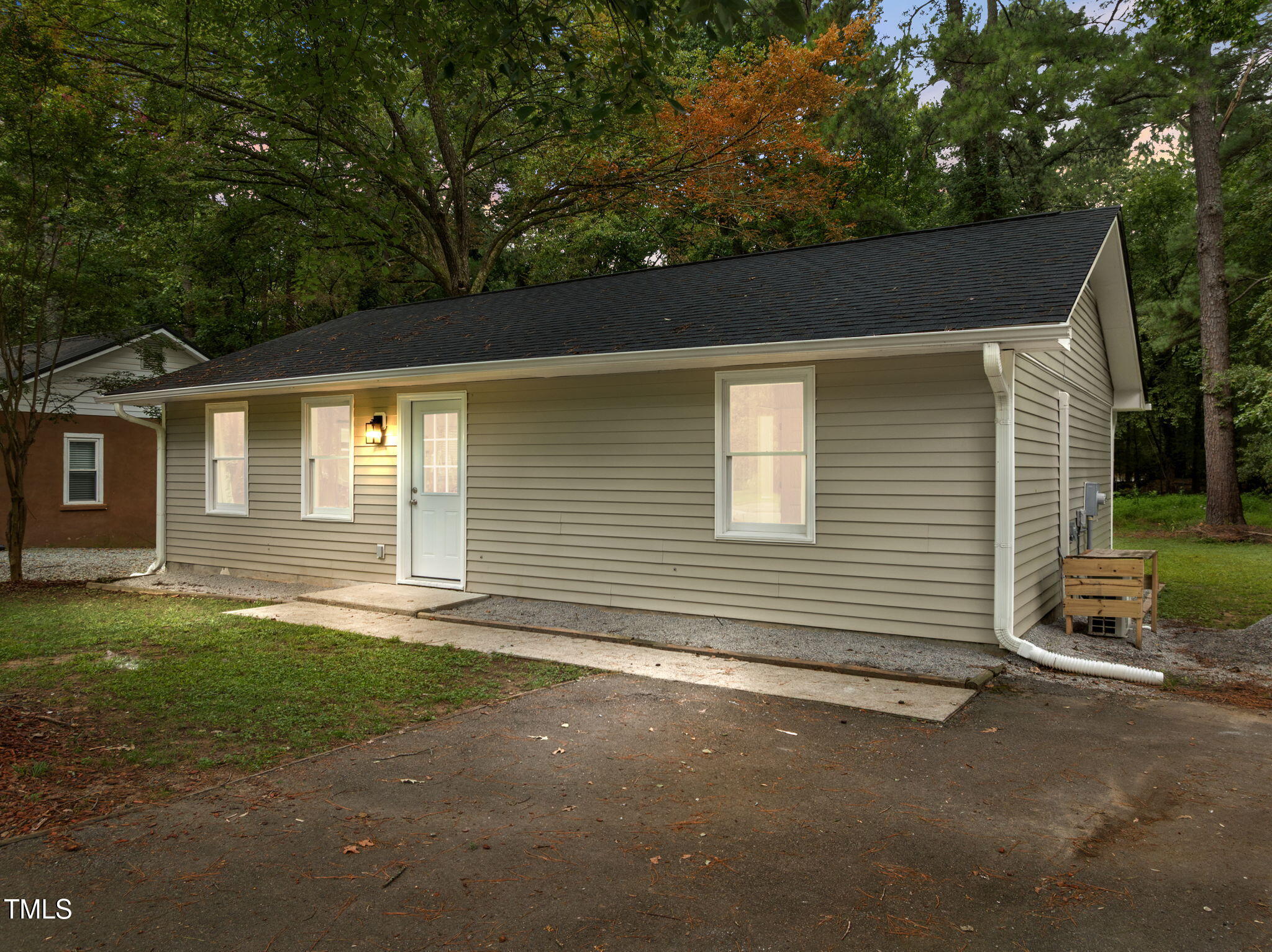 208 Scarlett Drive
