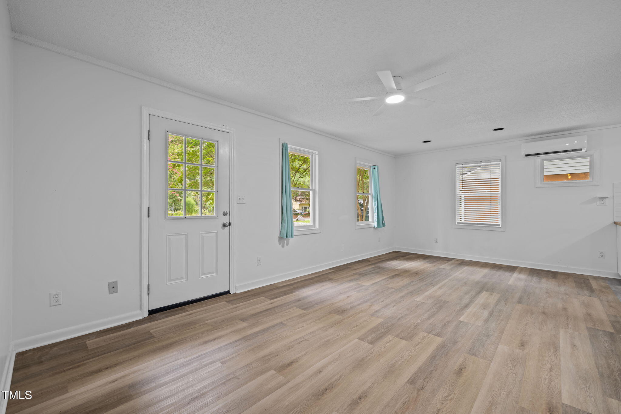208 Scarlett Drive