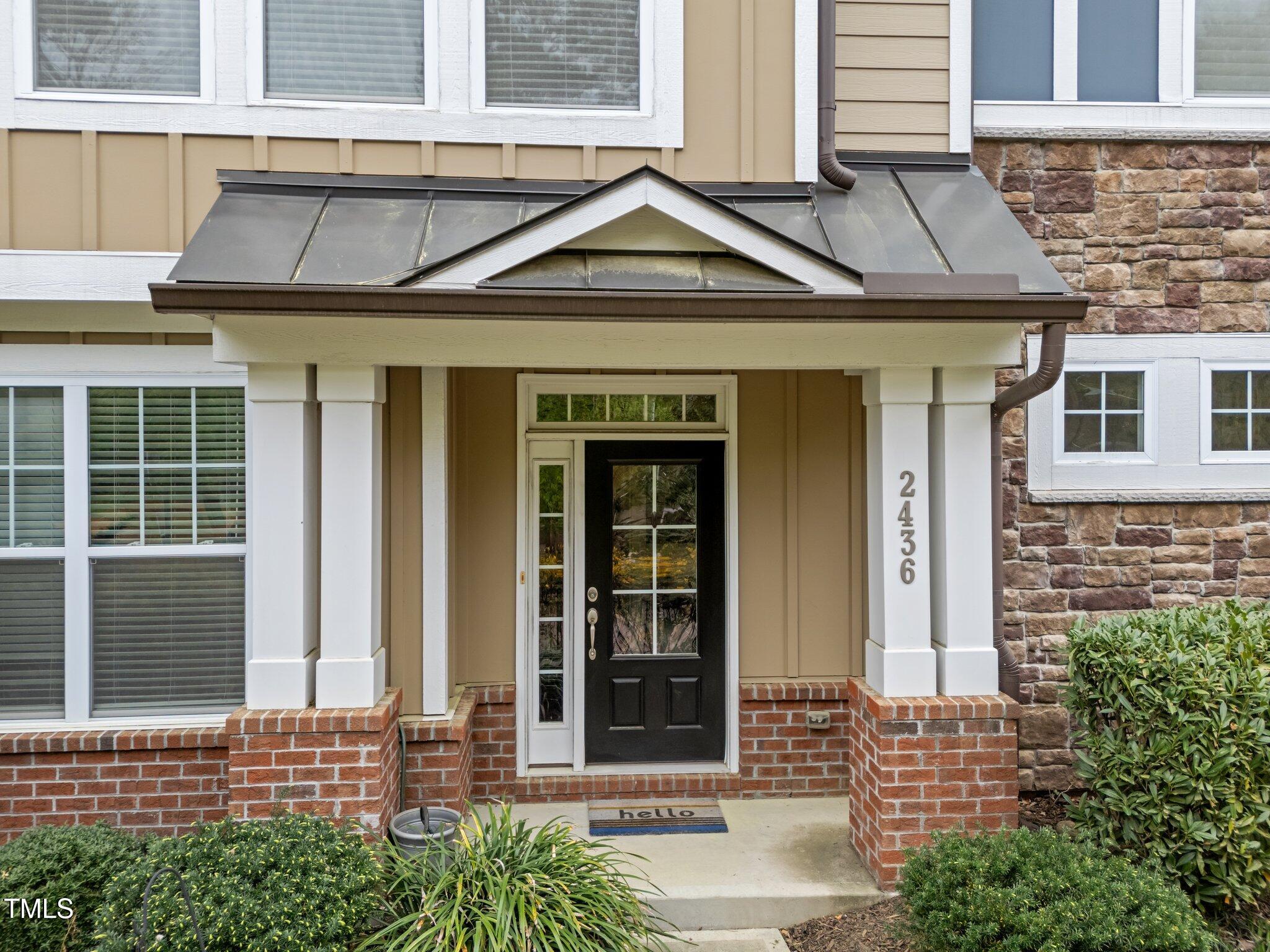 2436 Noble Road
