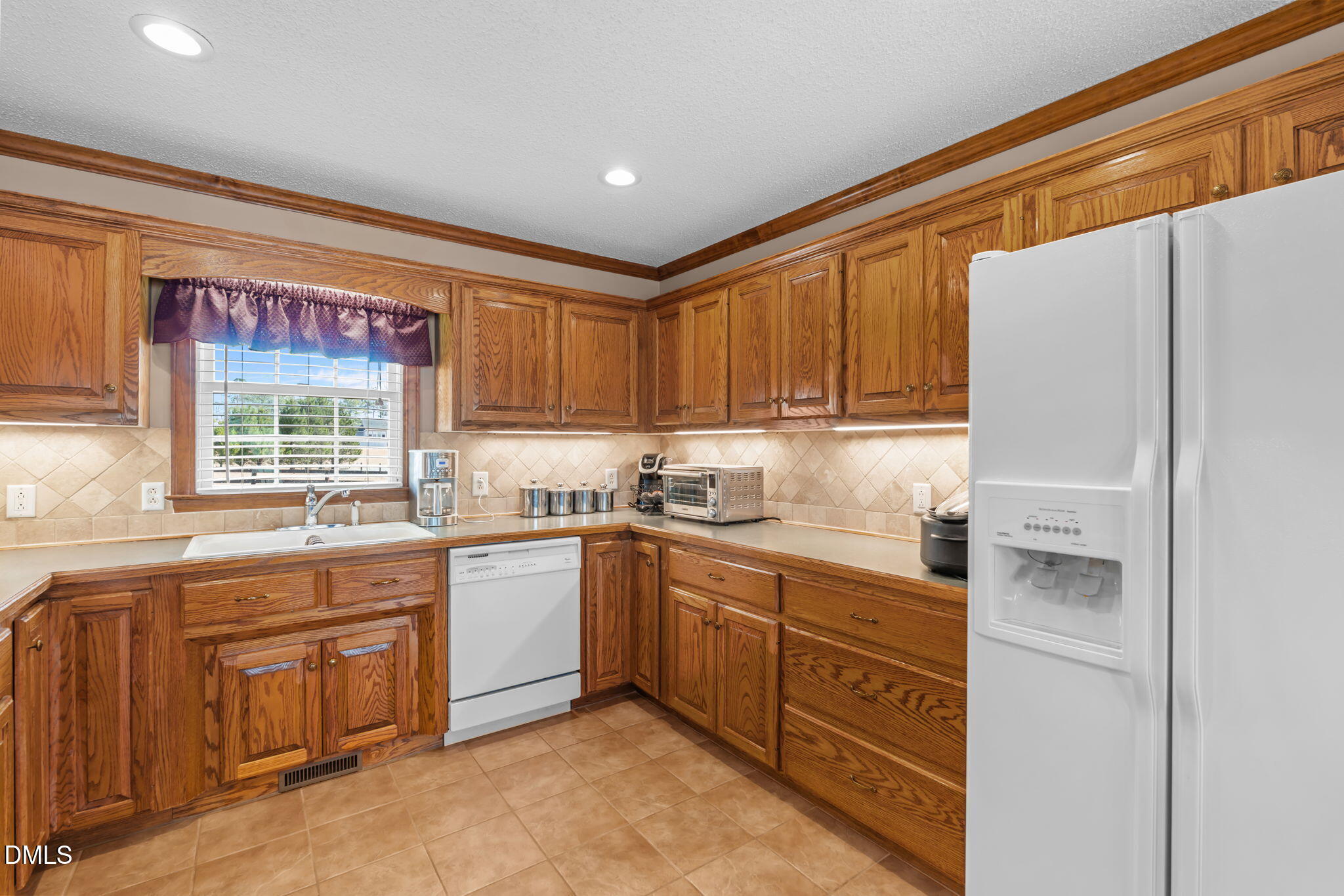 Cameron, North Carolina, 28326, United States, 3 Bedrooms Bedrooms, ,3 BathroomsBathrooms,Residential,Active,2021260
