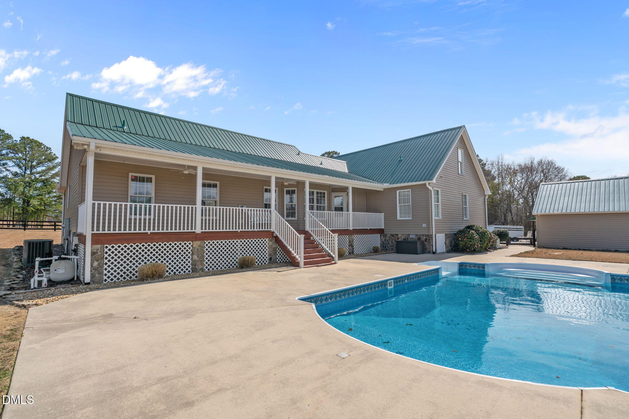Cameron, North Carolina, 28326, United States, 3 Bedrooms Bedrooms, ,3 BathroomsBathrooms,Residential,Active,2021260