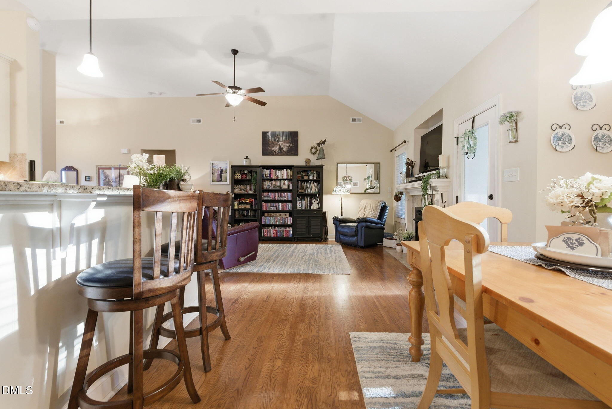 142 Candlenut Lane