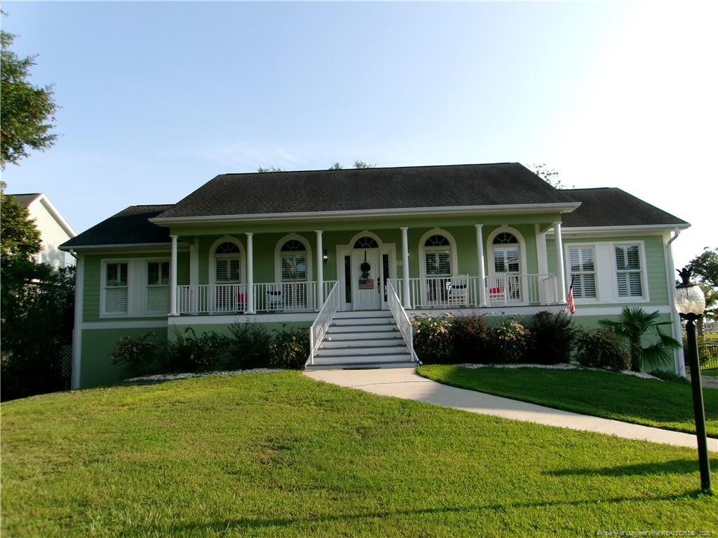 516 Twisted Oak Lane