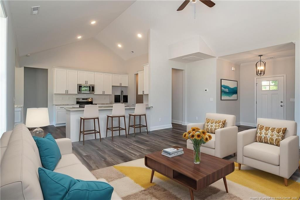 5814 James Allen Lane