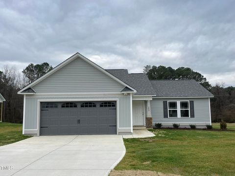 395 Magnolia Run Way Benson NC 27504