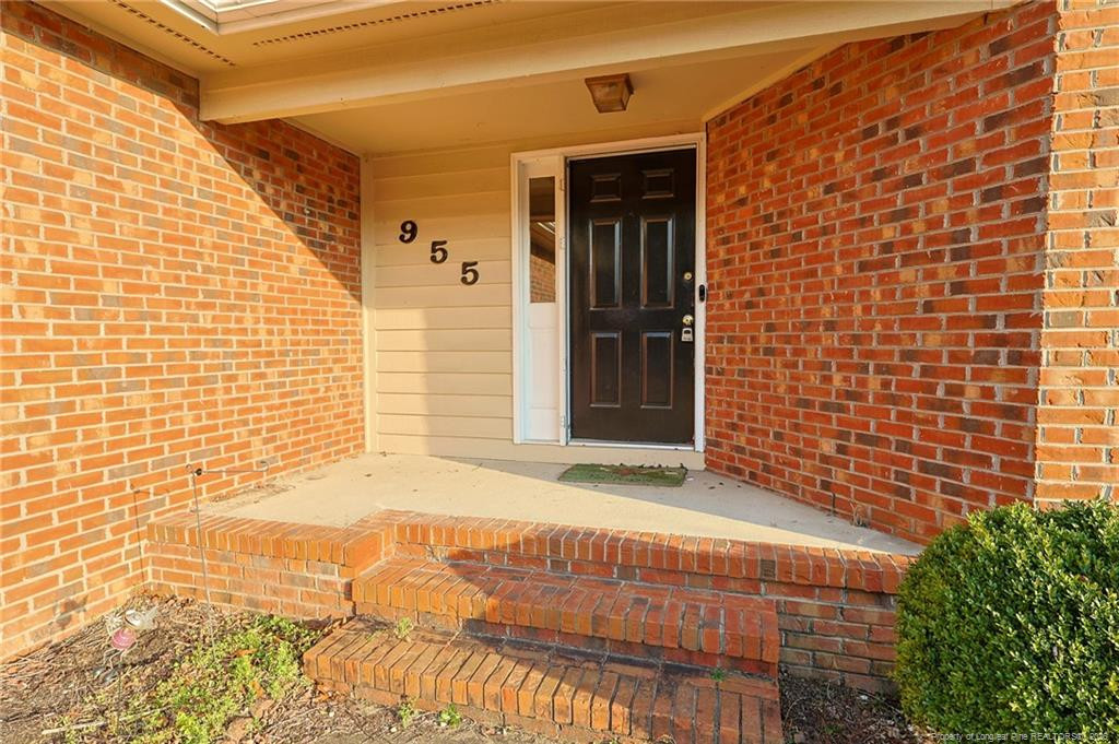 955 Pepperwood Drive