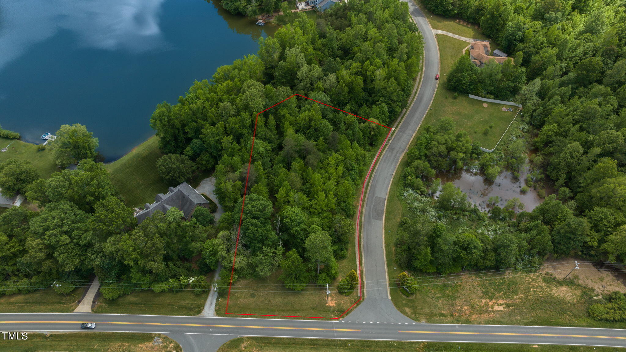 0 W Lake Trail