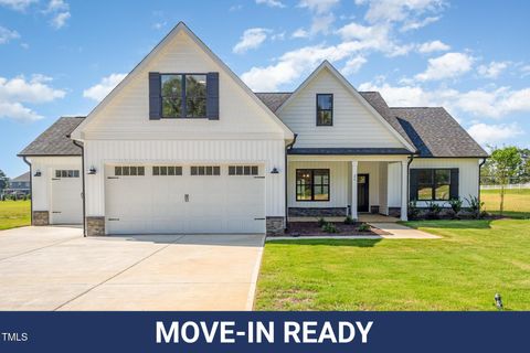 26 Royal Avenue Selma NC 27576