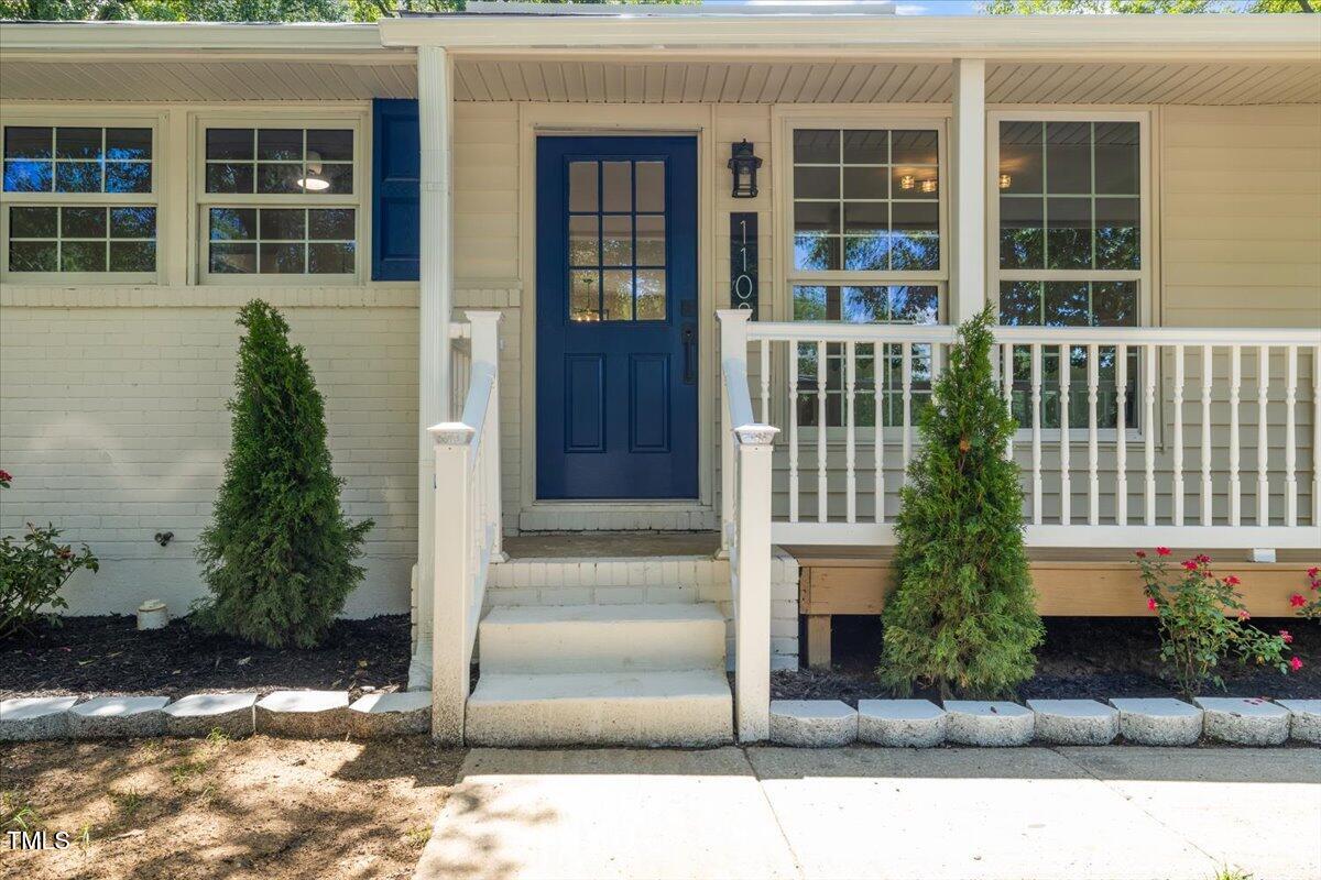 1108 Hadley Road