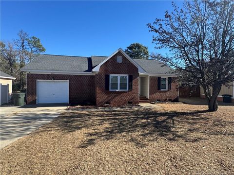 805 Windingwood Place Hope Mills NC 28348