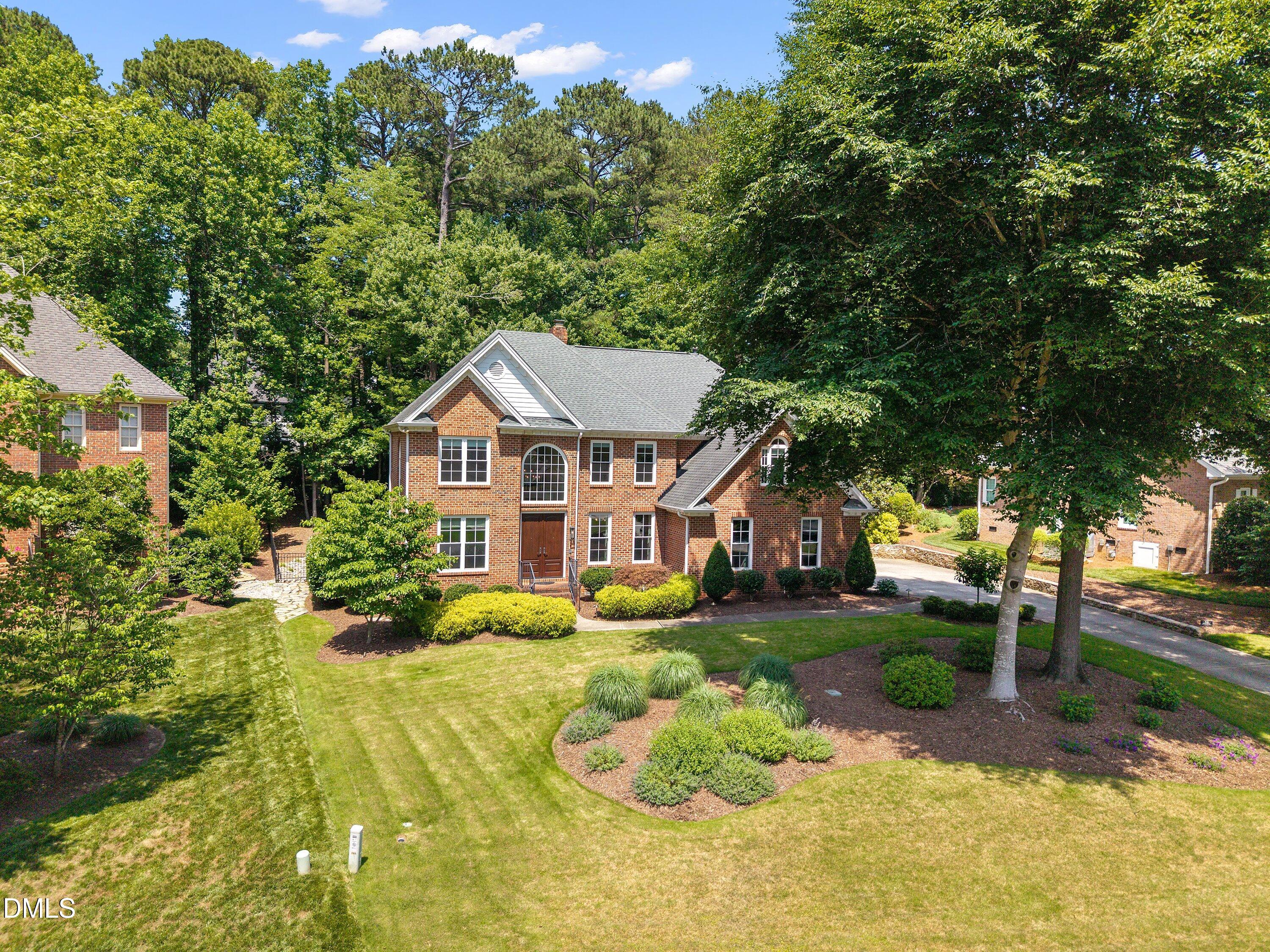 206 W Jules Verne Way
