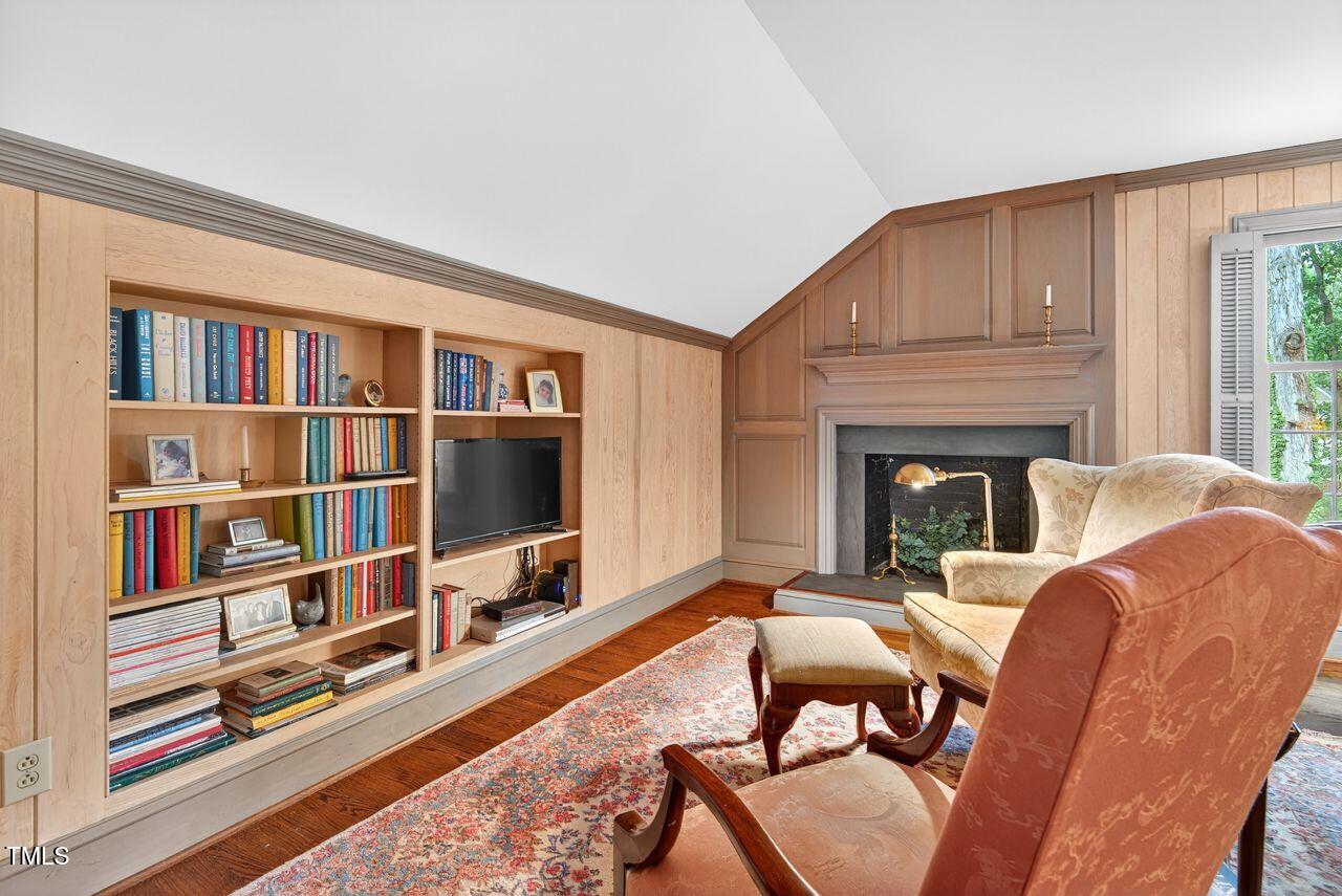 Durham, North Carolina 27705, United States, 4 Bedrooms Bedrooms, ,3 BathroomsBathrooms,Residential,Pending,195282