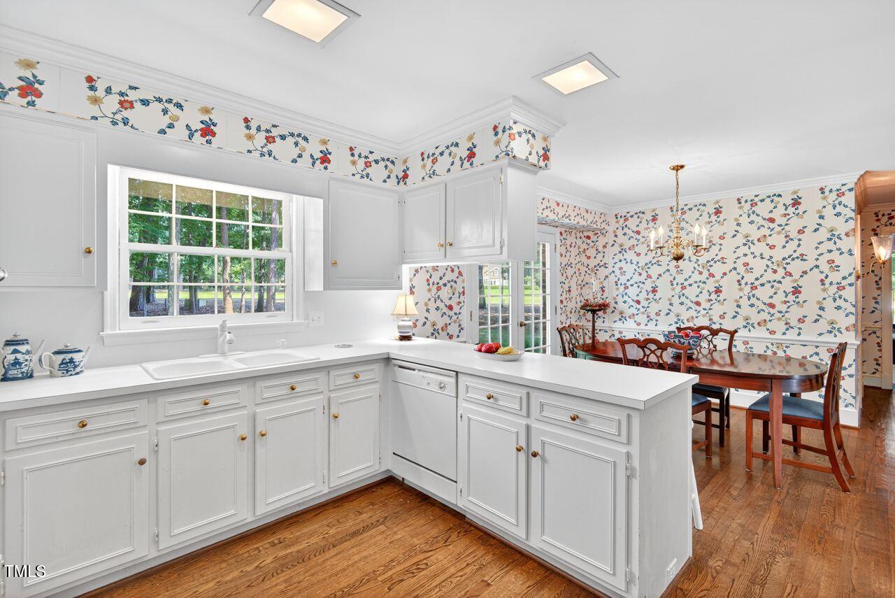 Durham, North Carolina 27705, United States, 4 Bedrooms Bedrooms, ,3 BathroomsBathrooms,Residential,Pending,195282