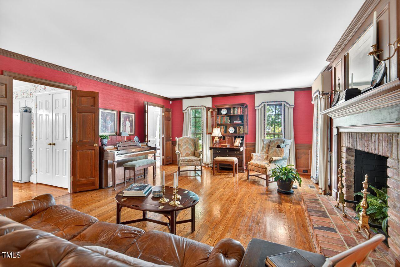 Durham, North Carolina 27705, United States, 4 Bedrooms Bedrooms, ,3 BathroomsBathrooms,Residential,Pending,195282