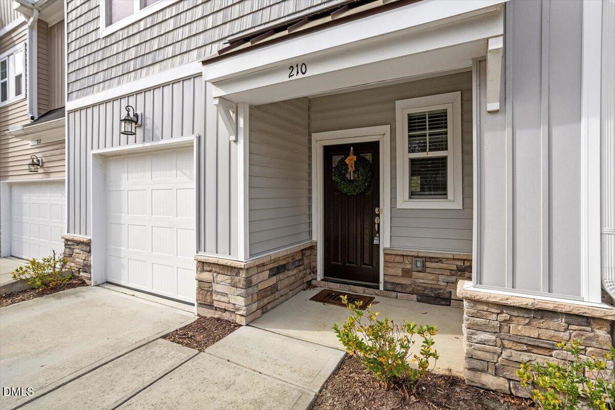 210 Vista Creek Place