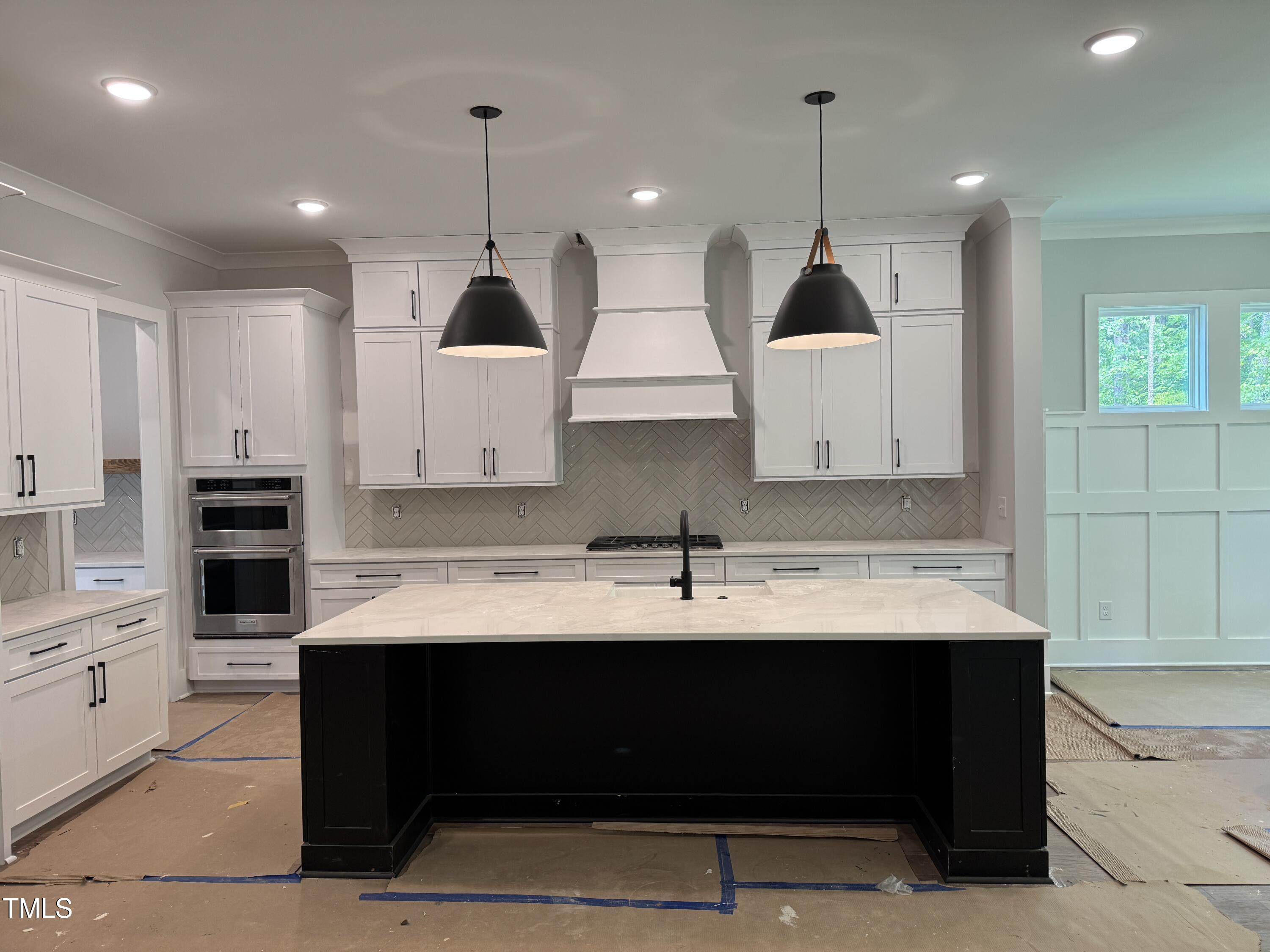122 Sanderway Drive