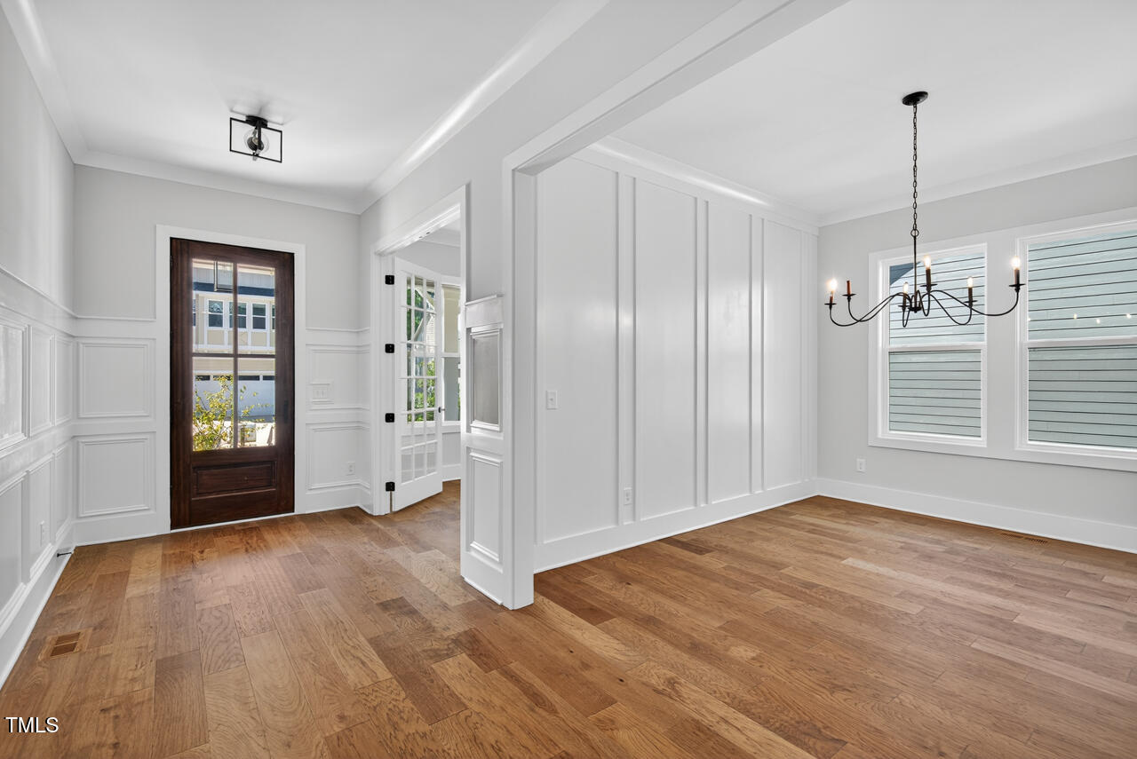 122 Sanderway Drive