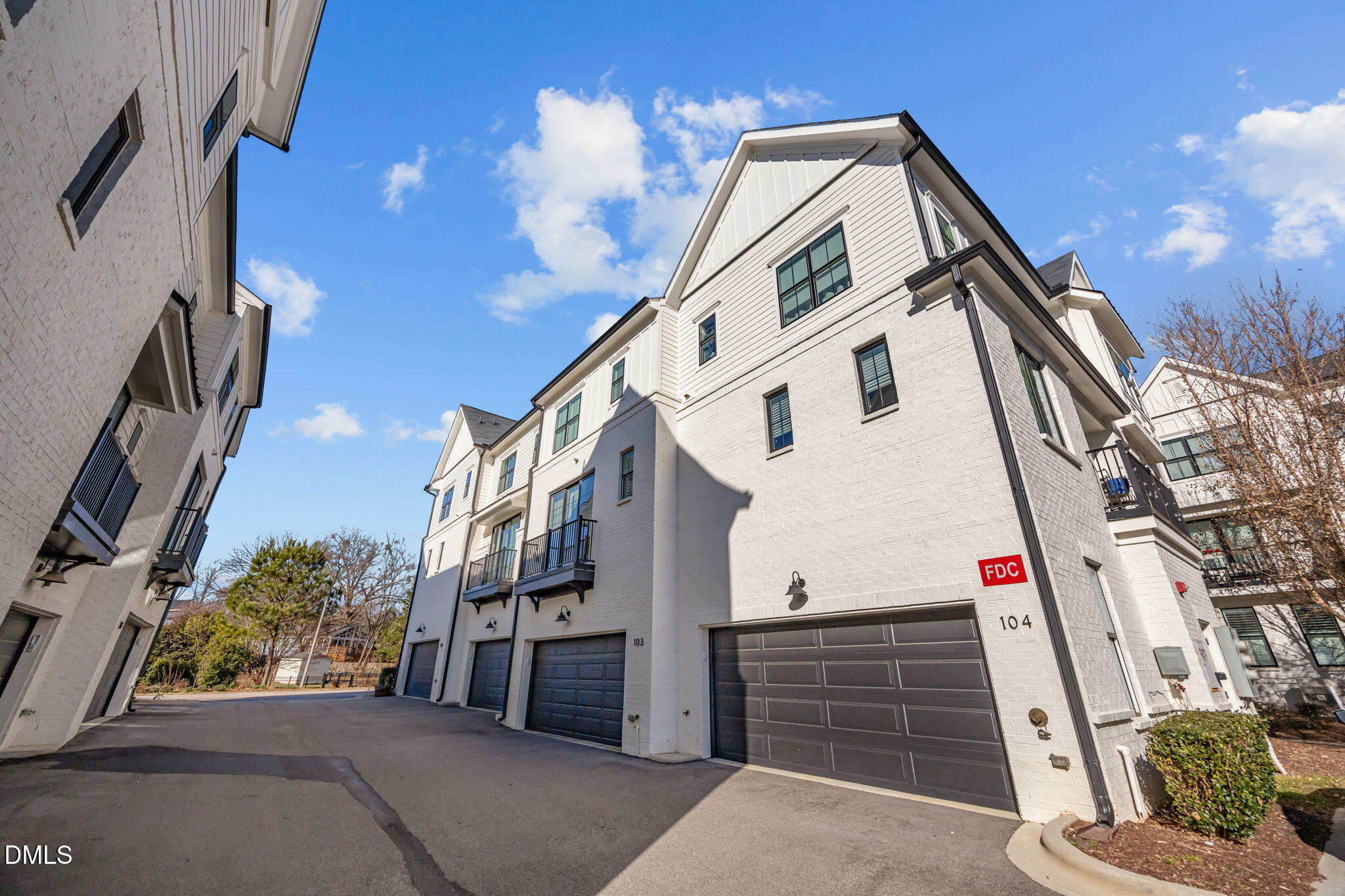 401 Bryan Pointe Drive 103