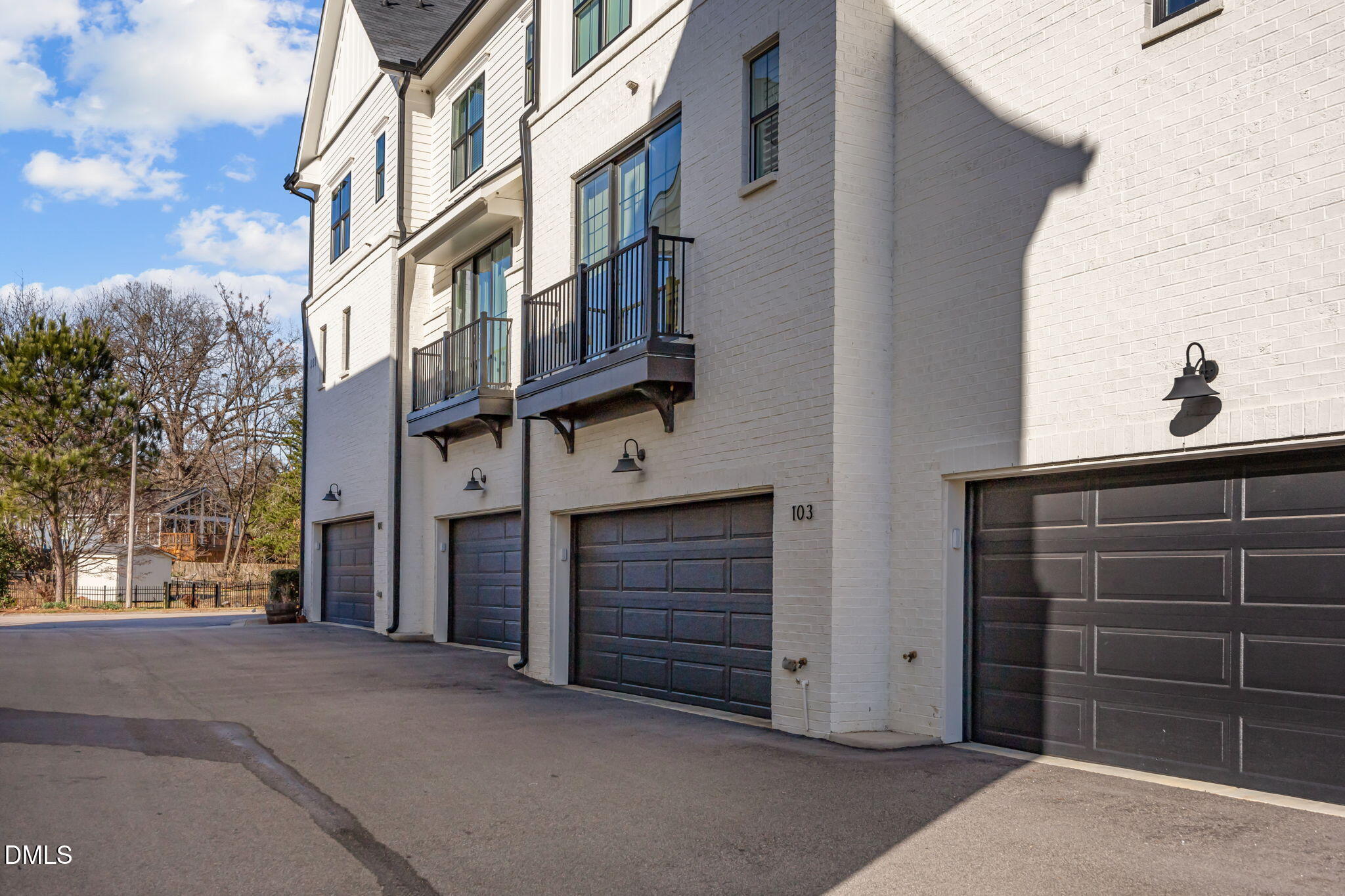 401 Bryan Pointe Drive 103