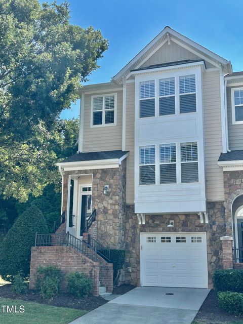 5826 Cameo Glass Way Raleigh NC 27612