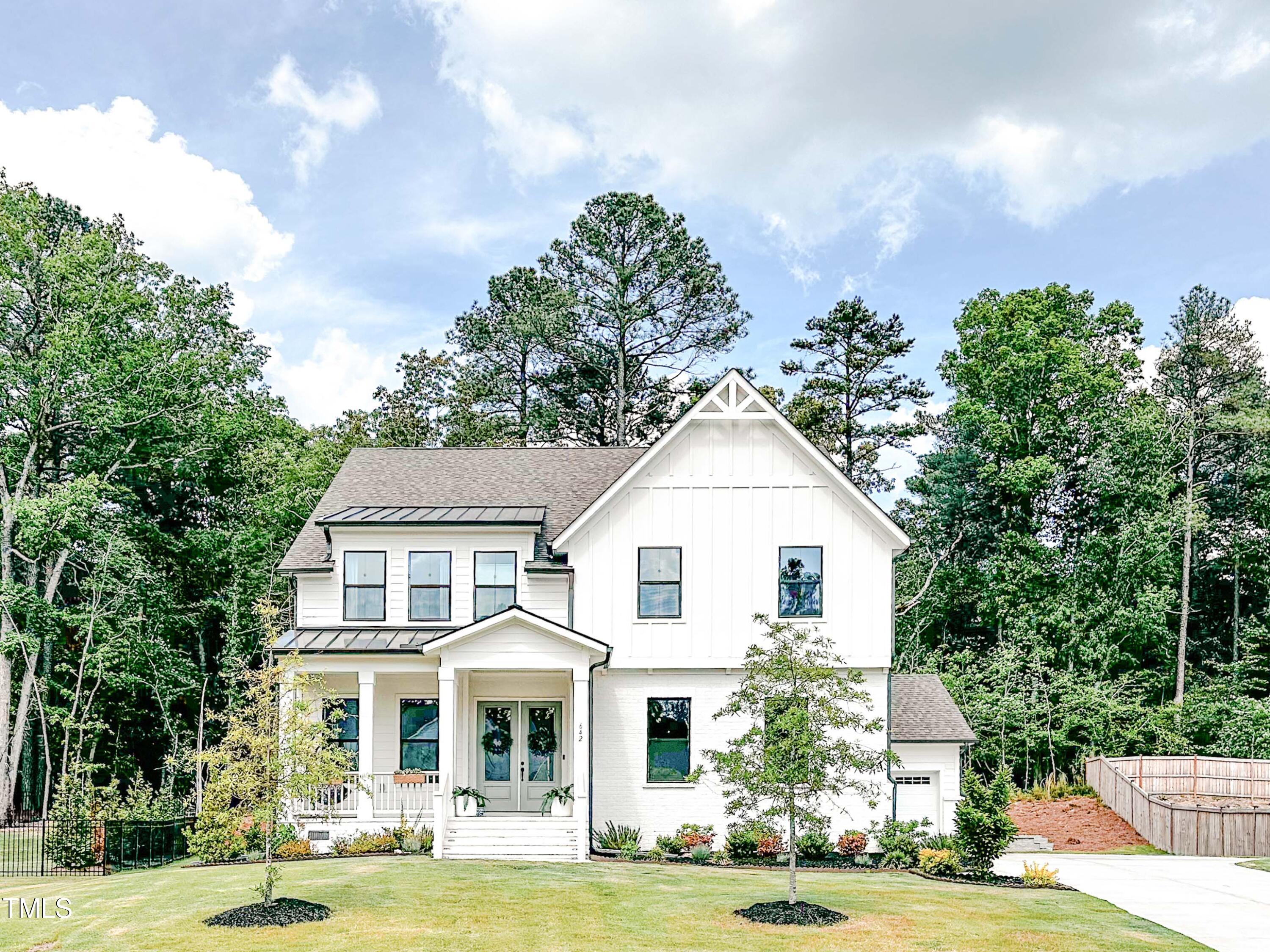642 The Parks Dr