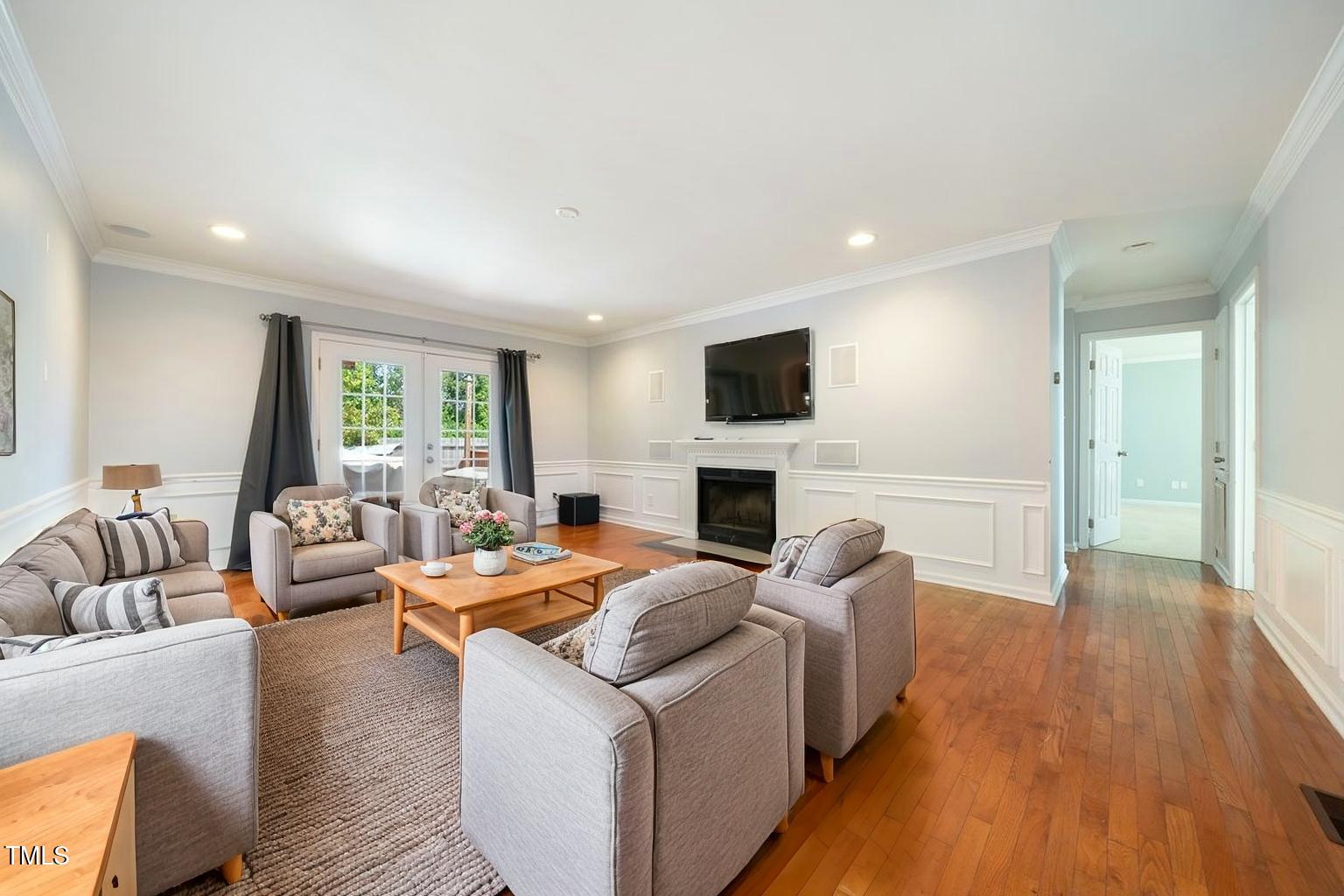 1809 Billingham Court