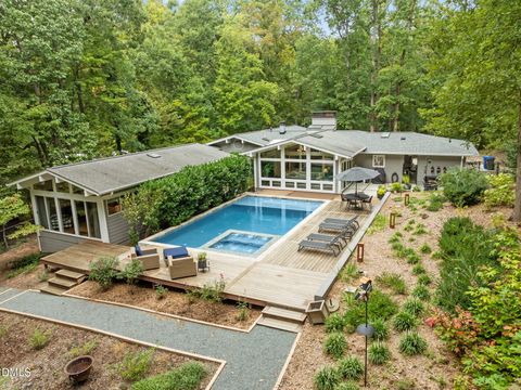 1812 Rolling Road Chapel Hill NC 27514