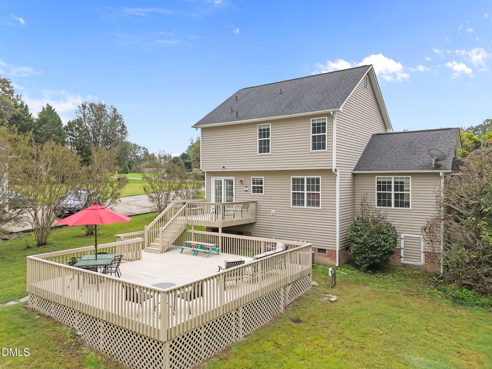 101 Water Lily Circle