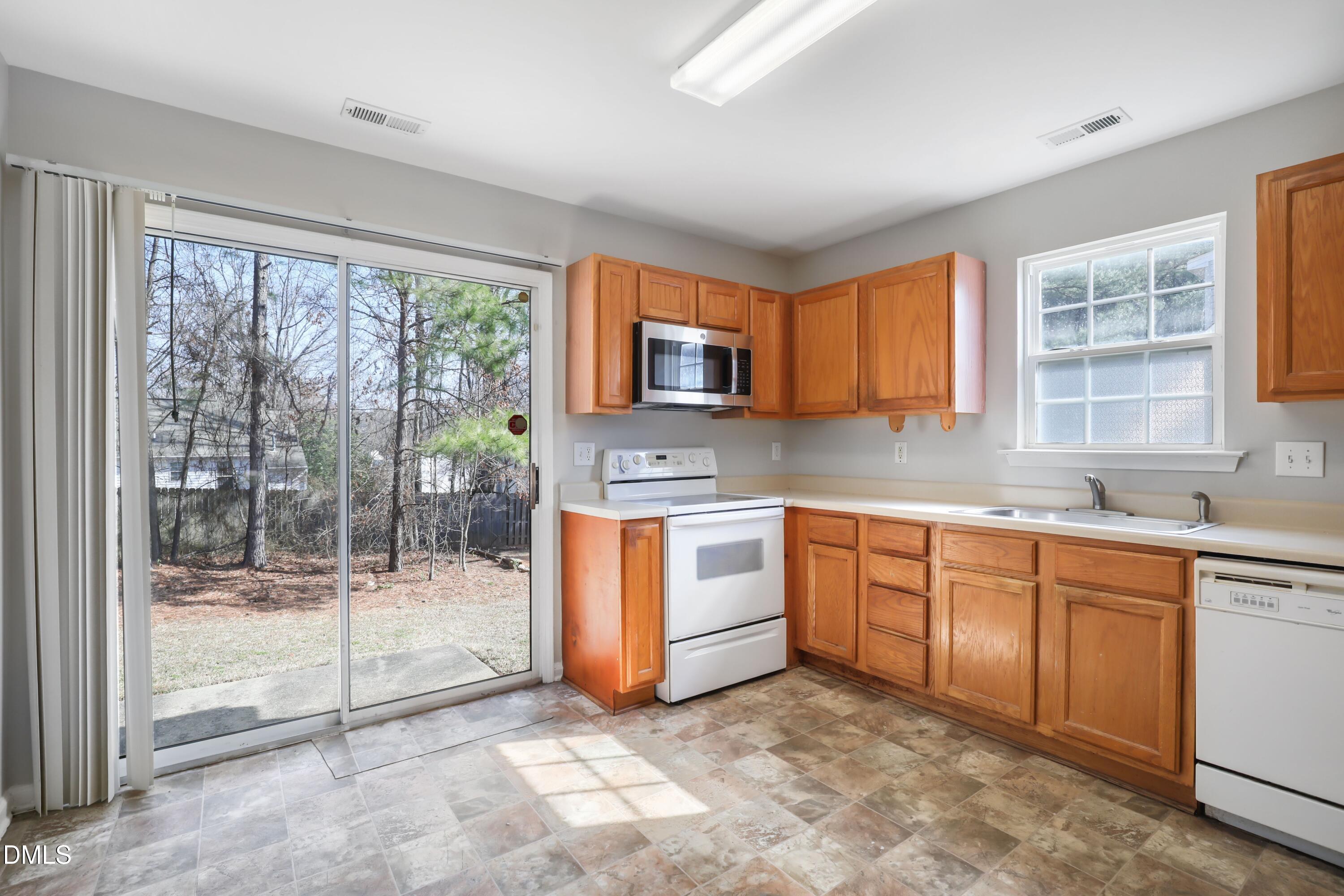 112 Red Feather Court