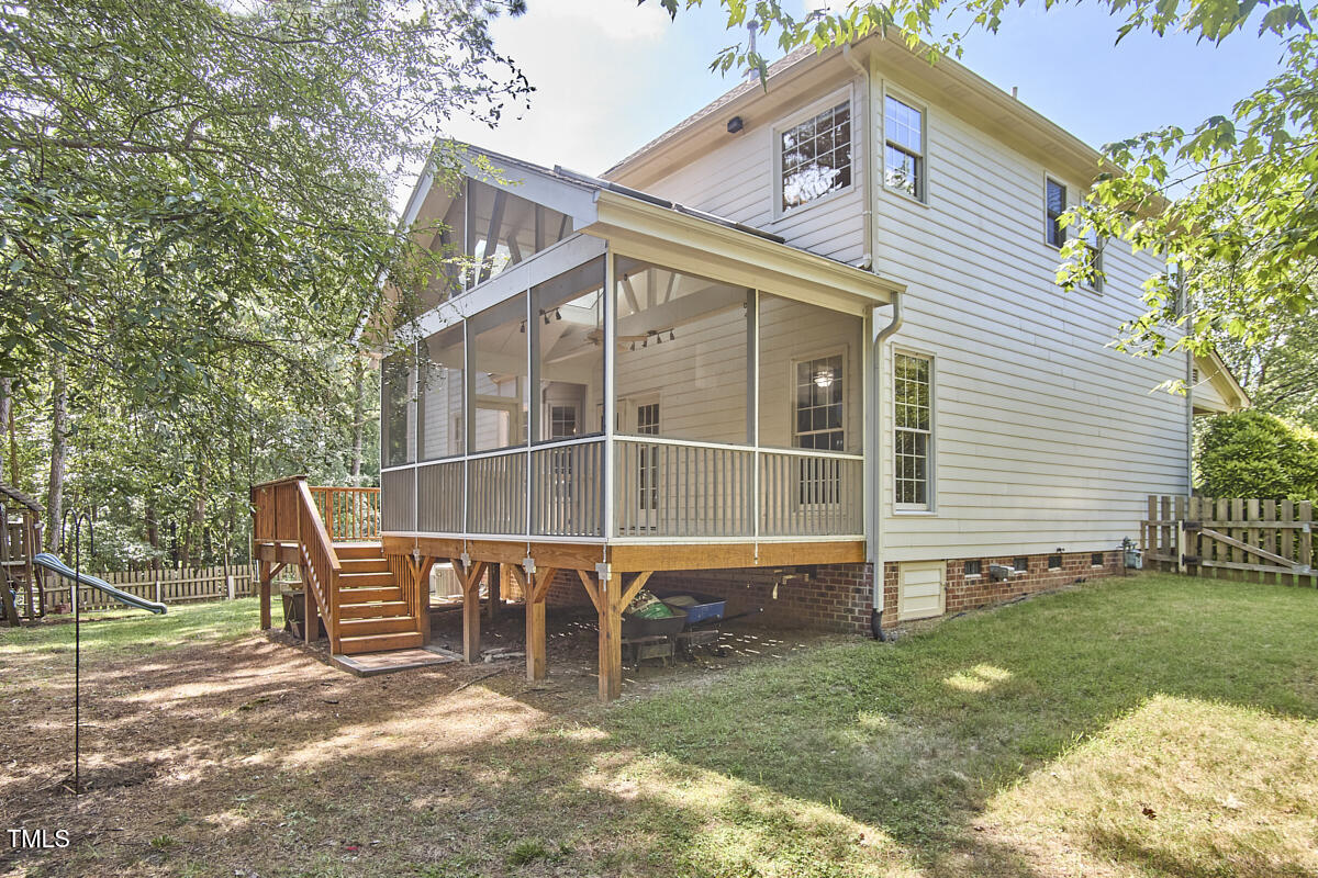 123 Carlion Court