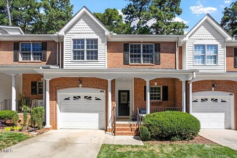Photo of 5304 Goldenglow Way, Raleigh, NC 27606 (MLS # 10166708)