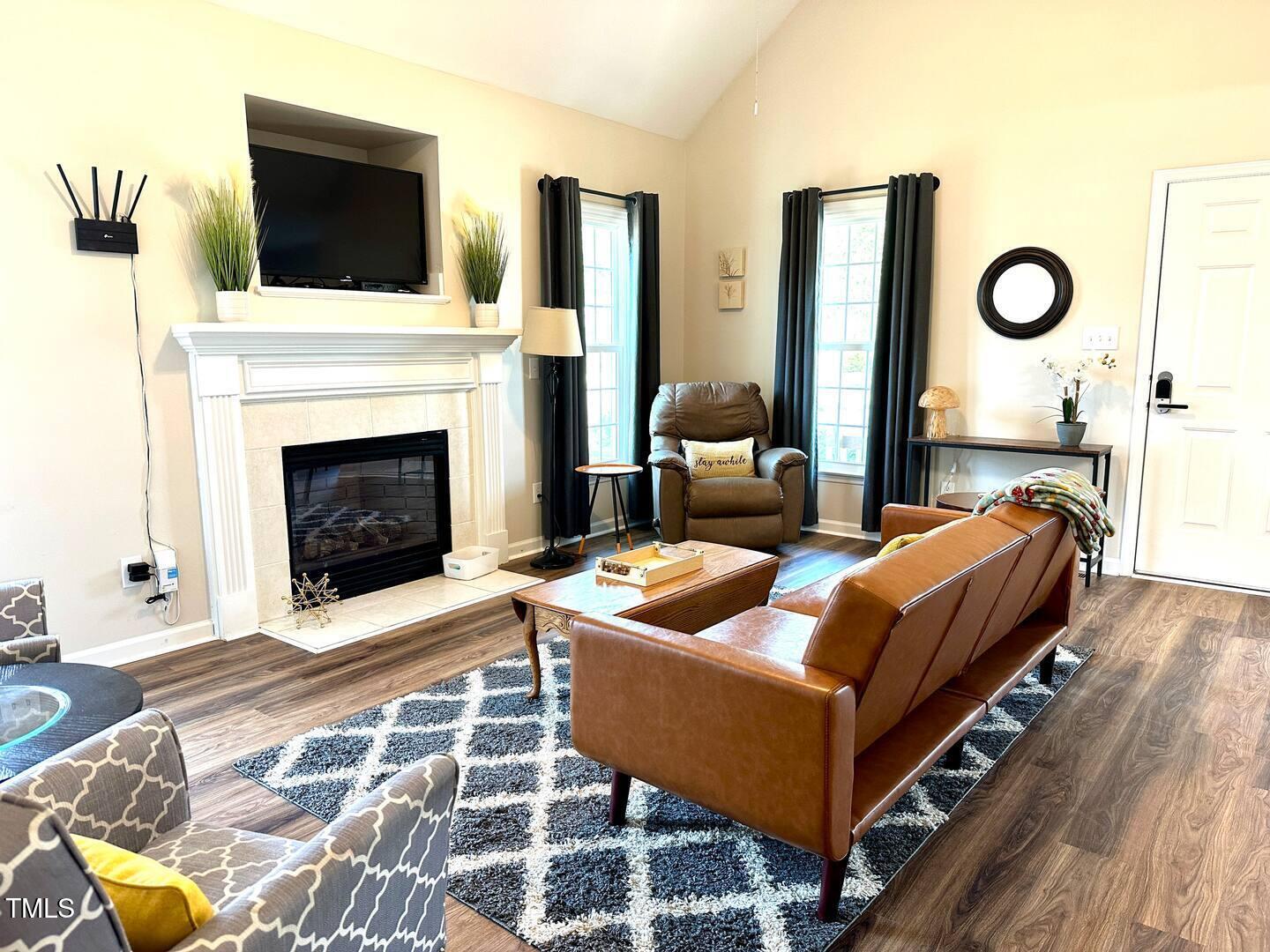 804 S Phillips Pointe Drive