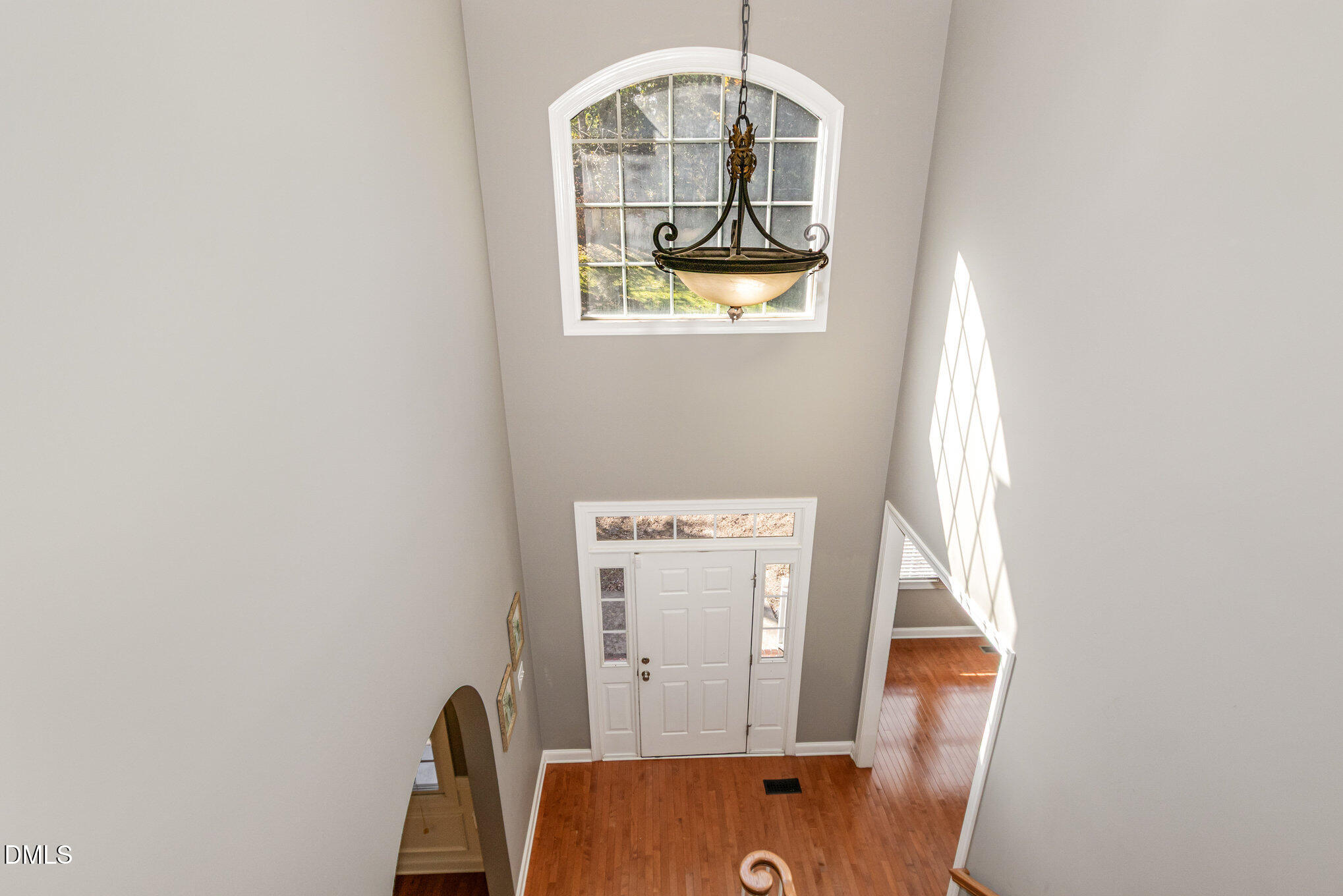 1104 Scholastic Circle