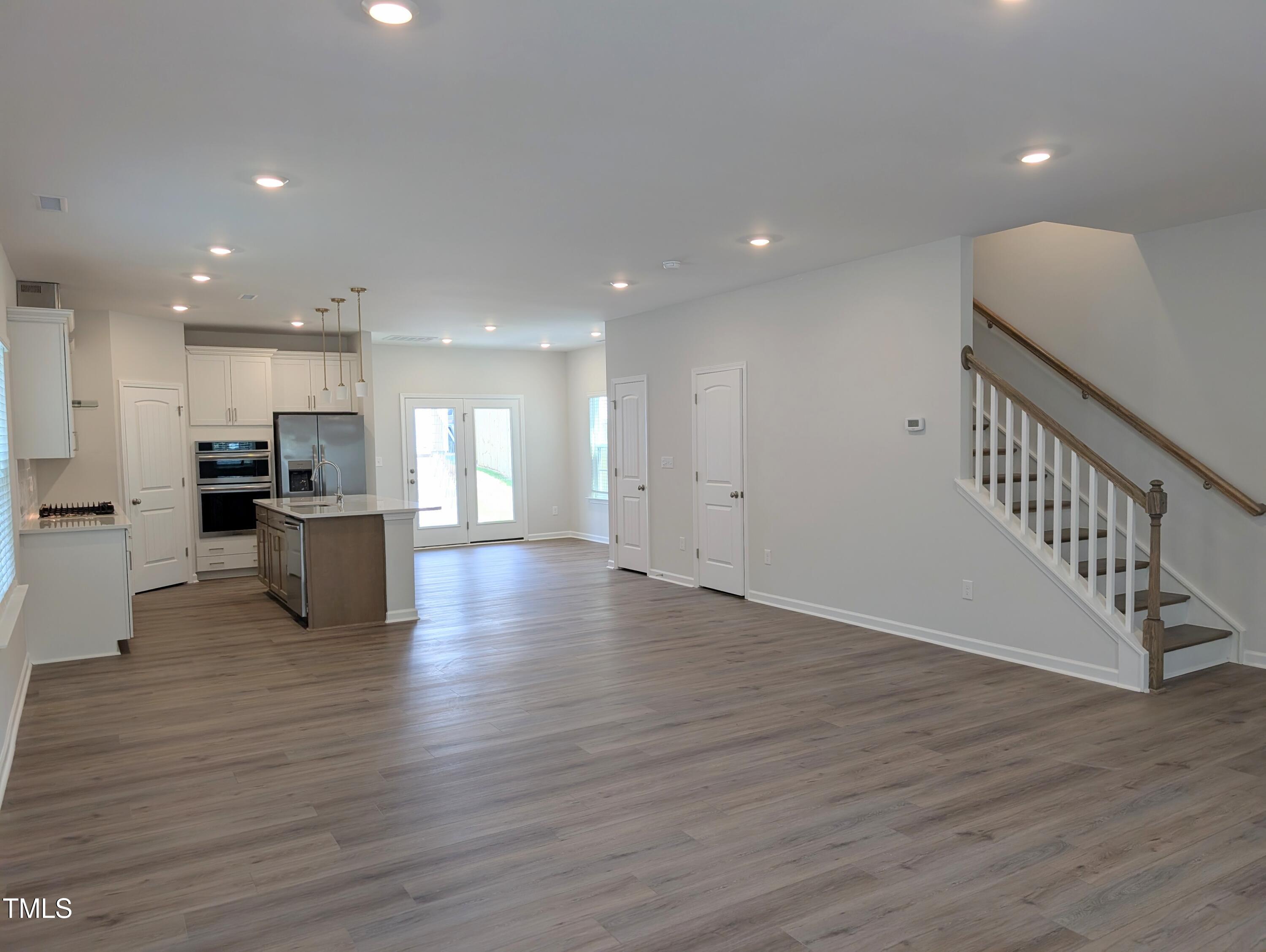 9224 Leaning Post Road 445