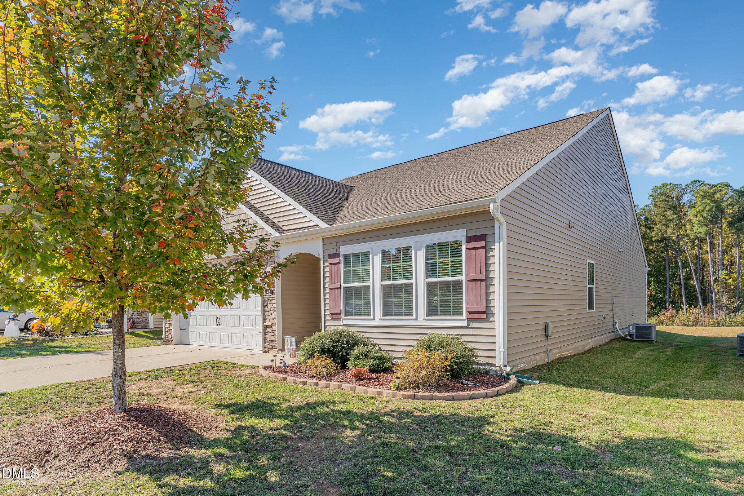 46 S Great White Way