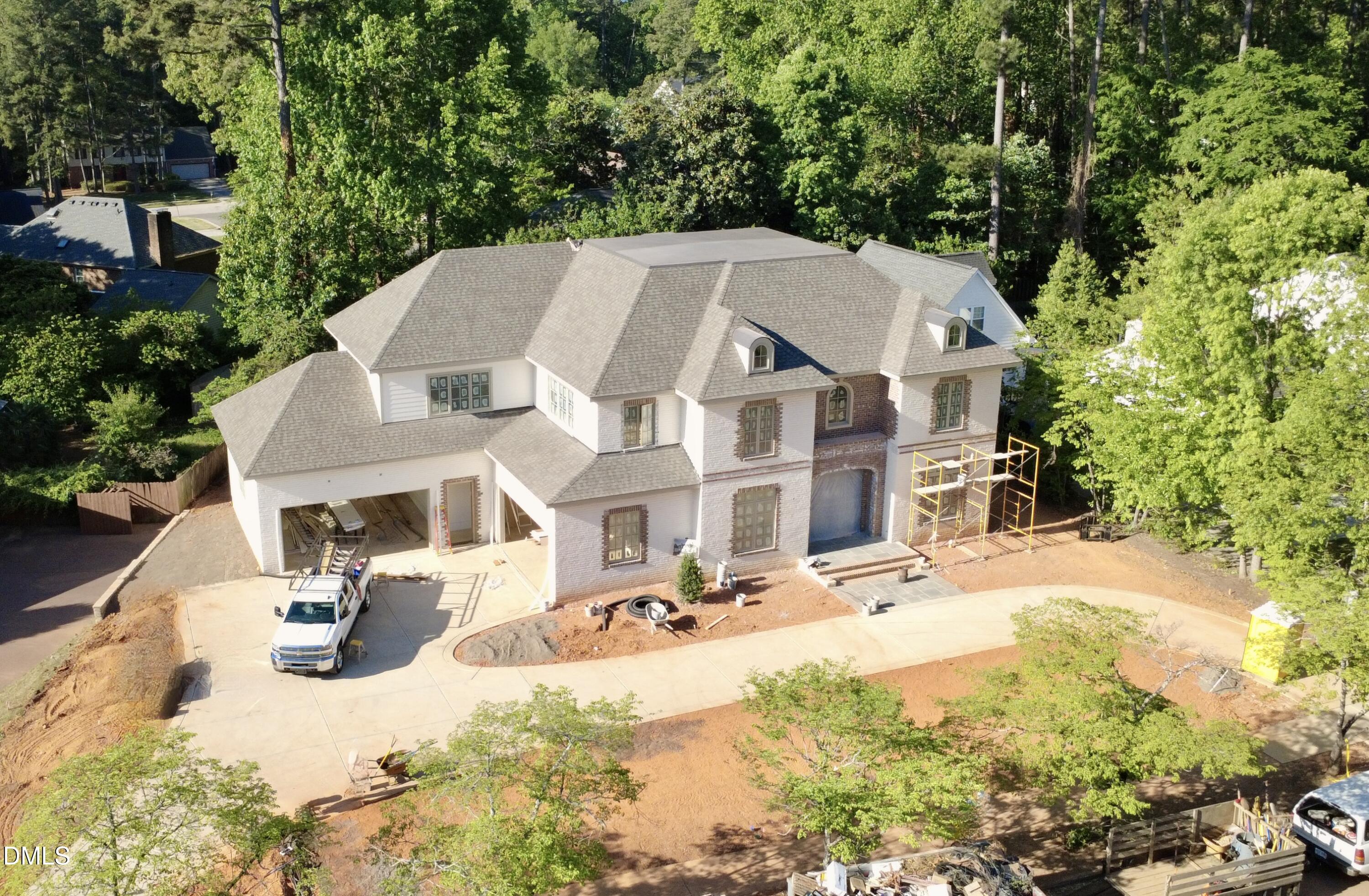 6832 Greystone Drive