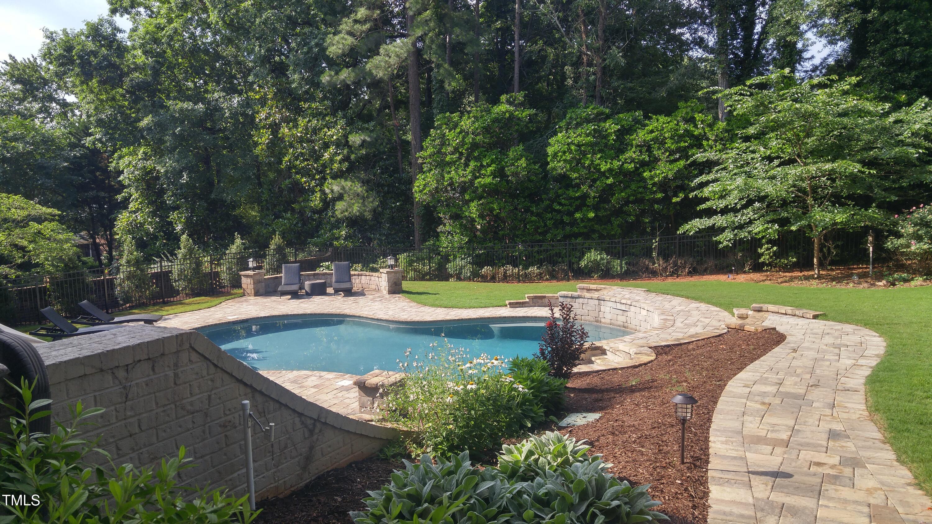 705 Glen Eden Drive