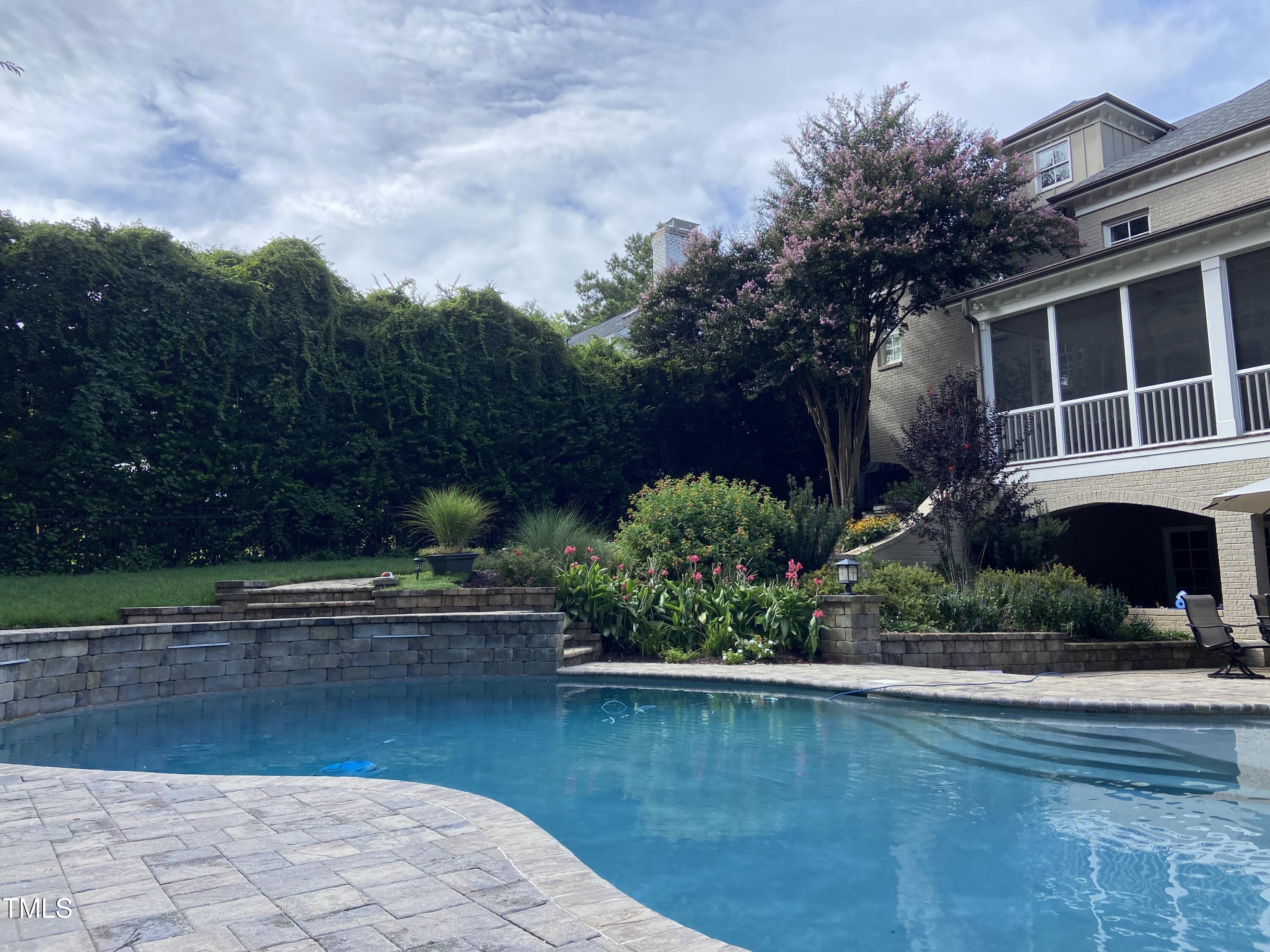 705 Glen Eden Drive