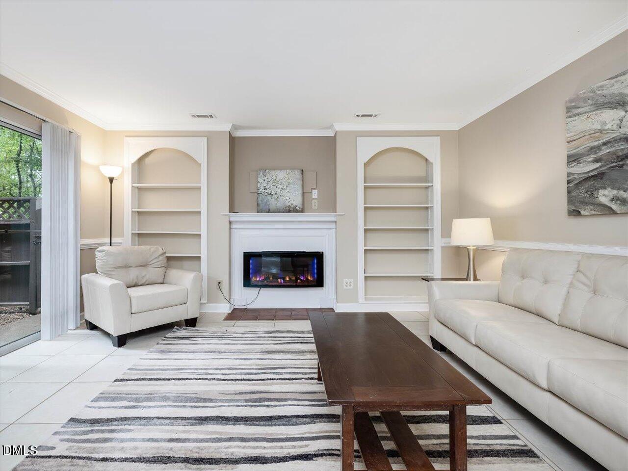 383 Summerwalk Circle