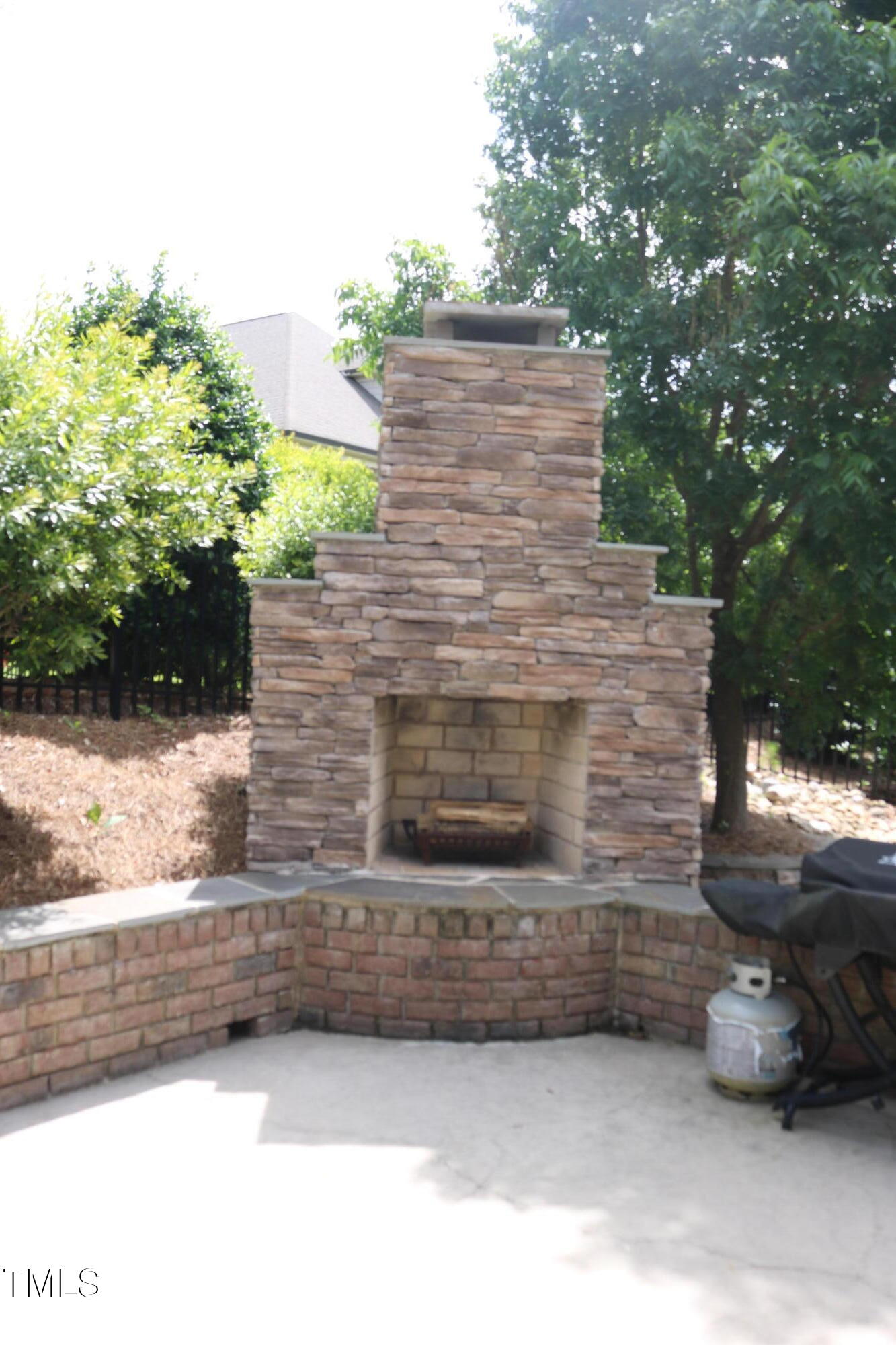 5709 Mizuno Drive