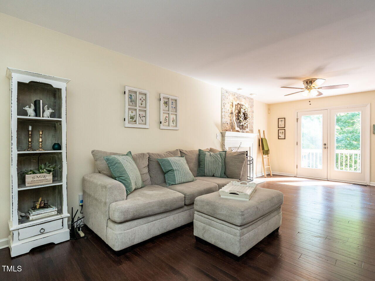 924 Magnolia Ridge Way