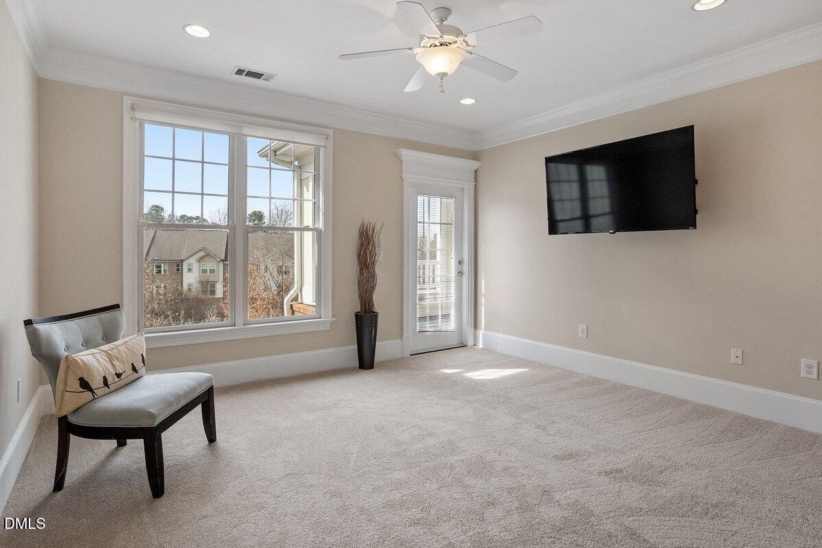 735 Portstewart Drive