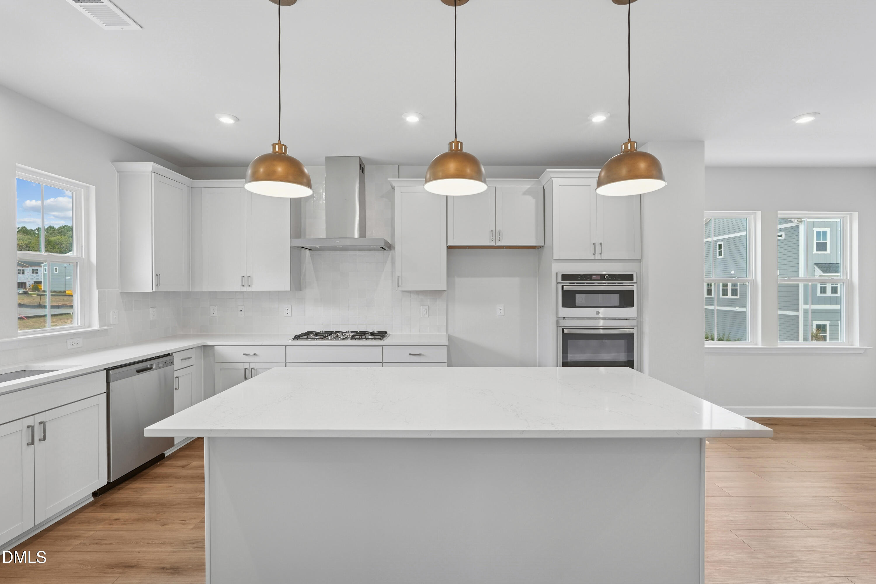 809 Callan View Avenue