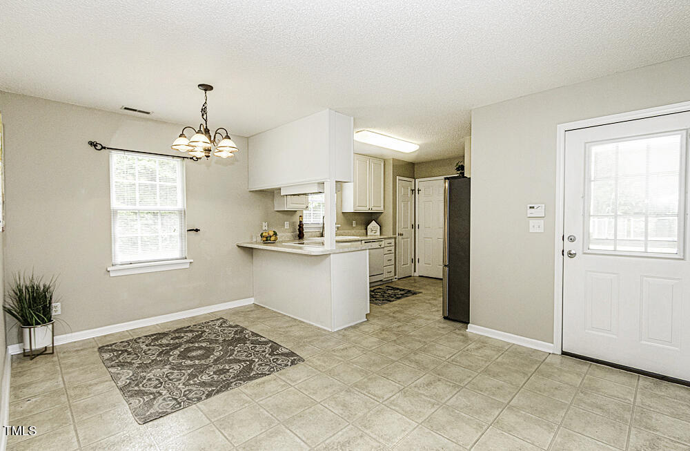 732 Westview Court