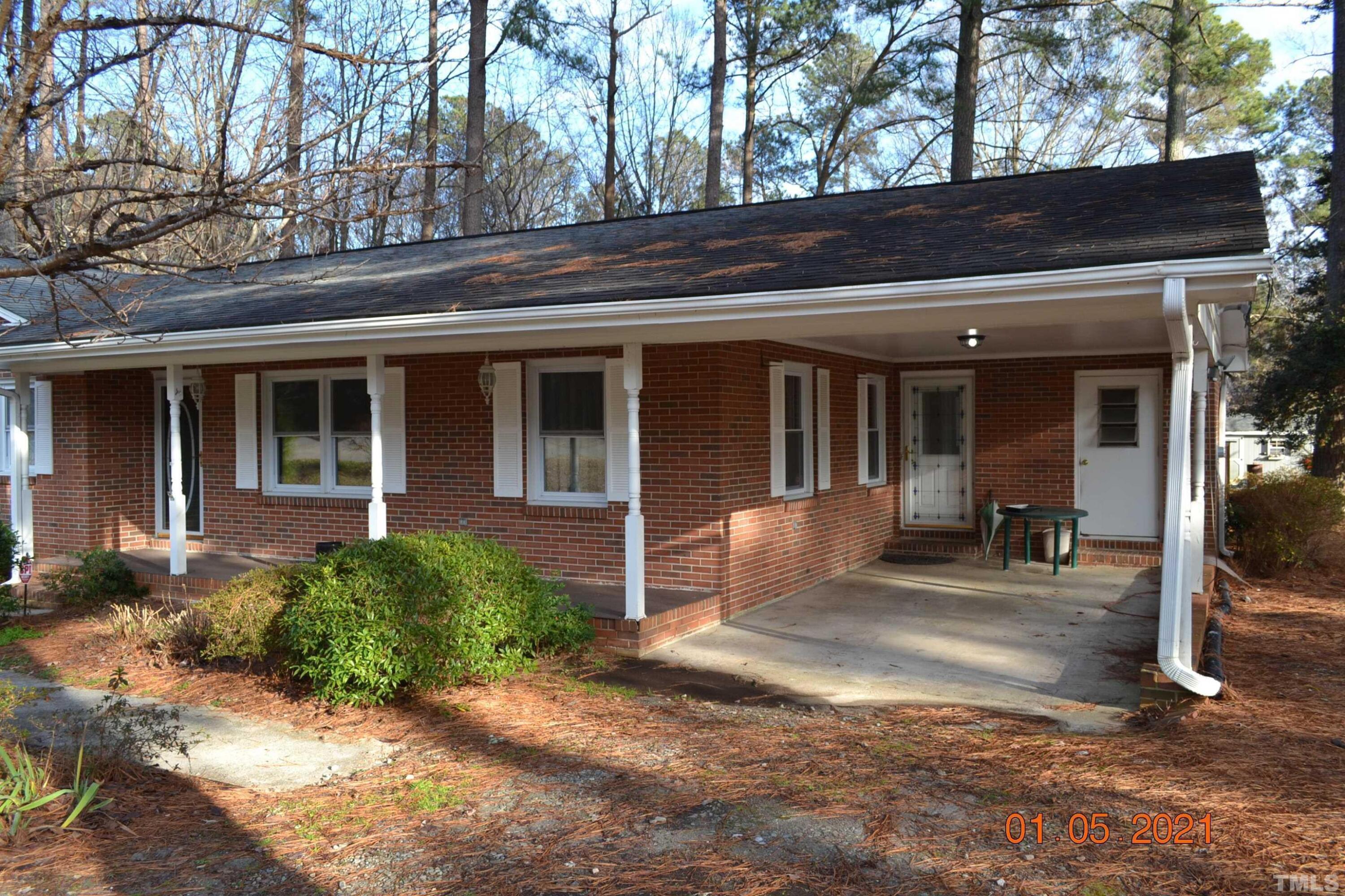 2015 Piney Plains Road