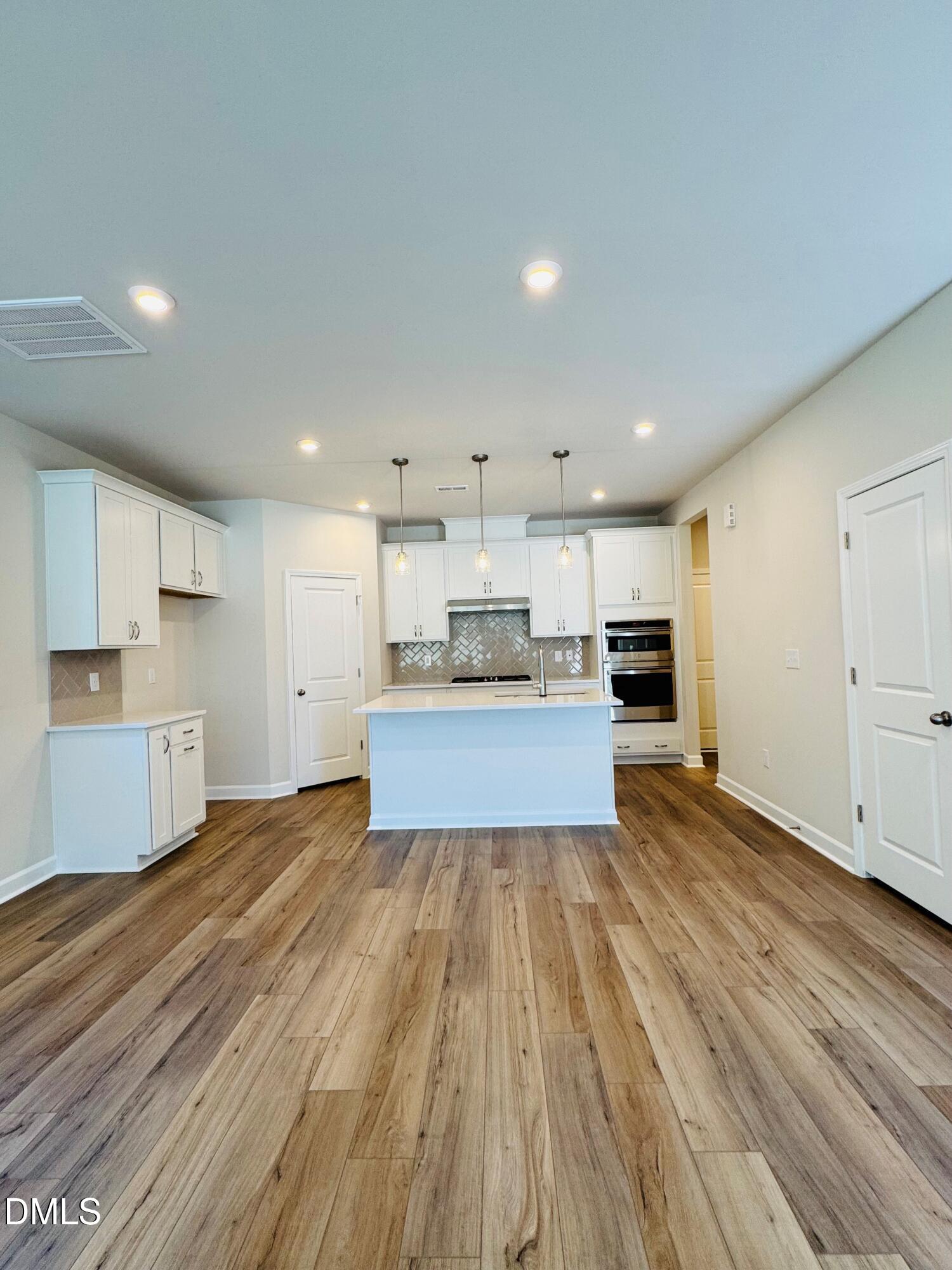 600 Brackenberry Alley