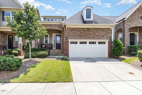 957 Regency Cottage Place Cary NC 27518