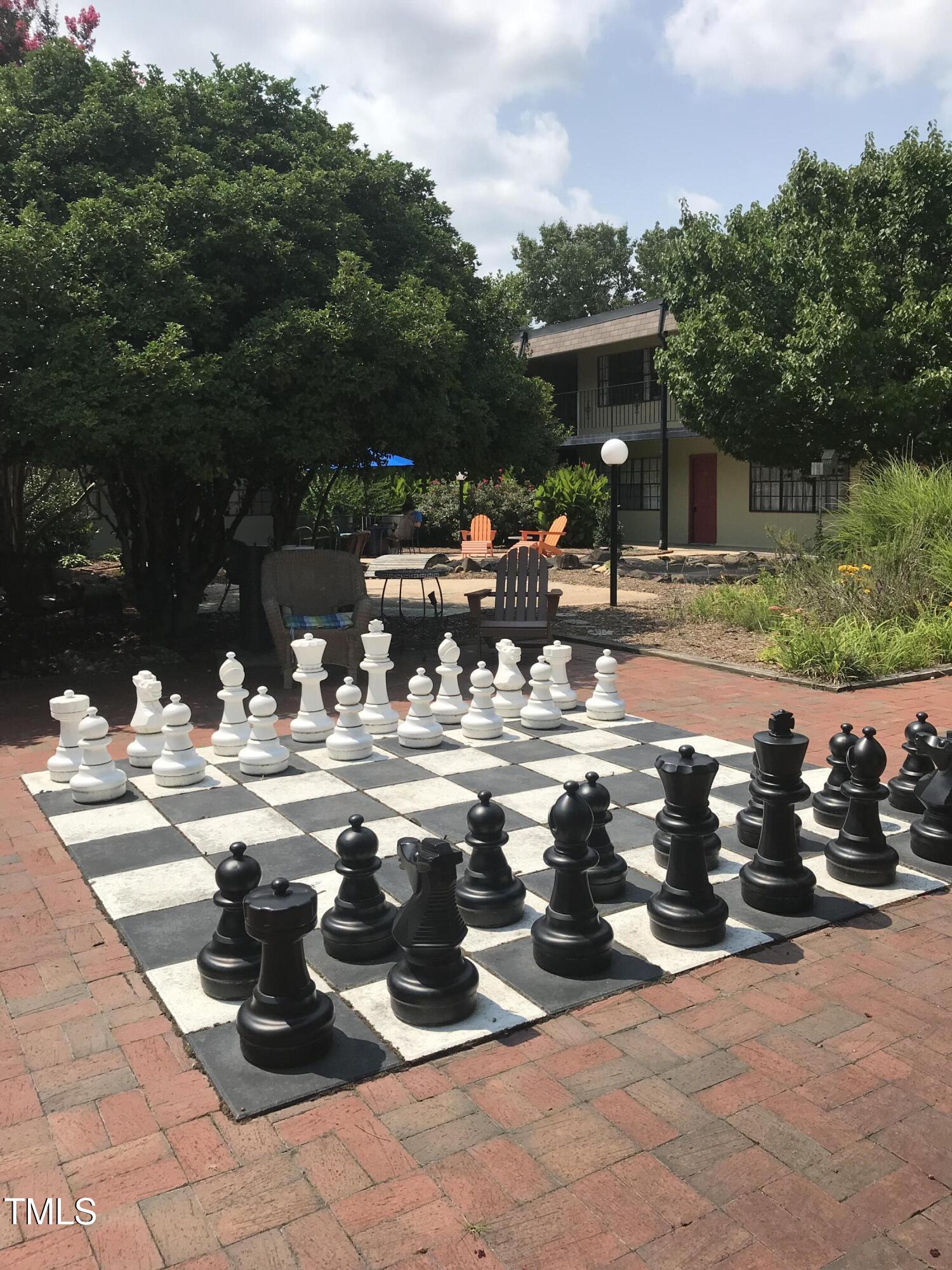 807 W Trinity Avenue 209