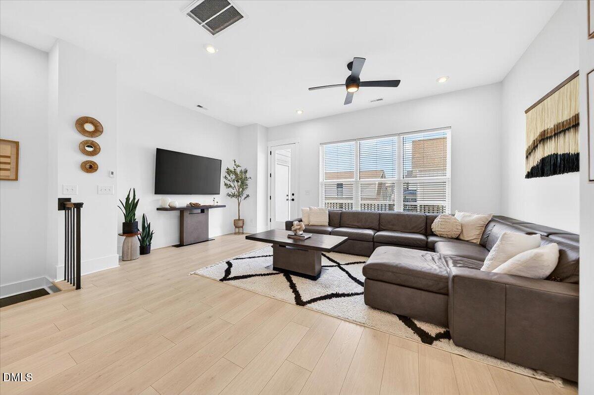 1185 Cottonsprings Drive