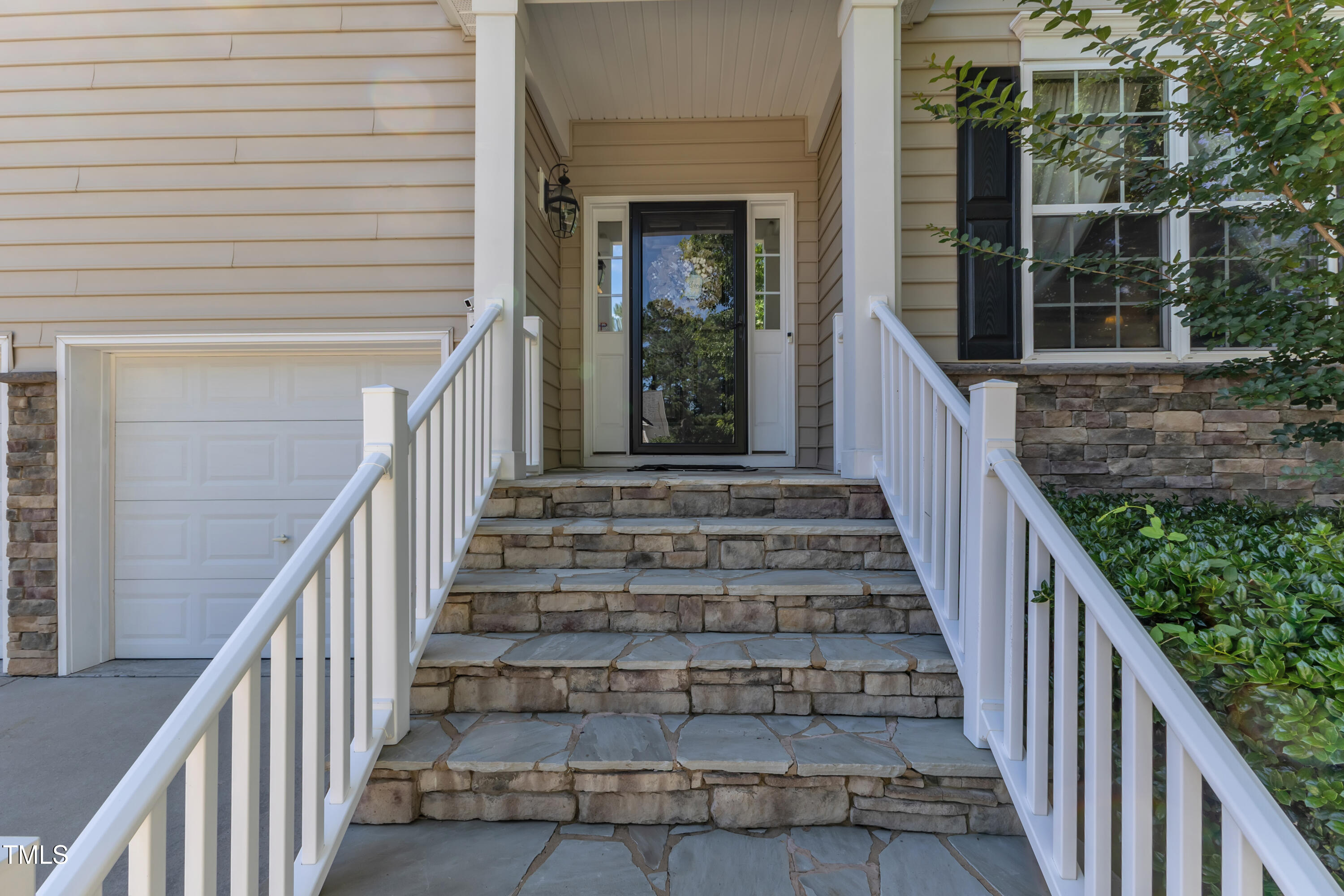 609 Redford Place Drive